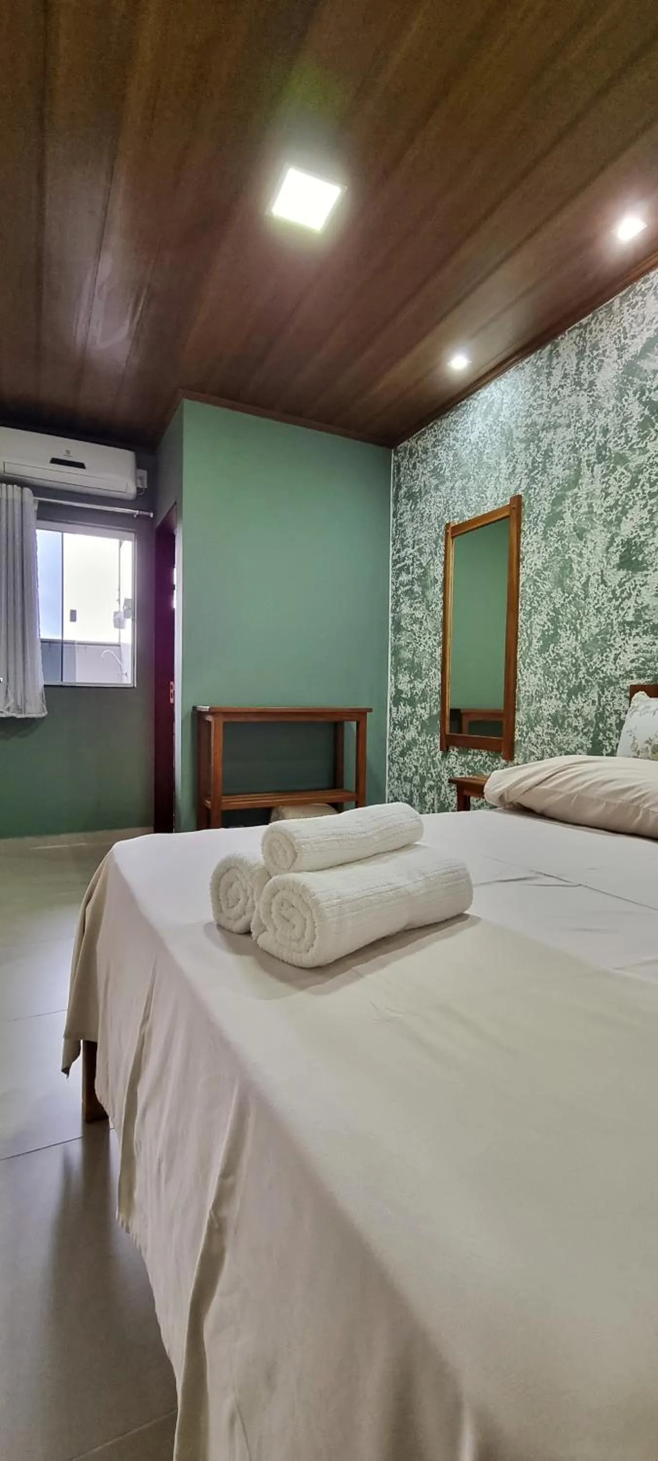 Bedroom, Bed in Village São Jorge - Guest Apartment