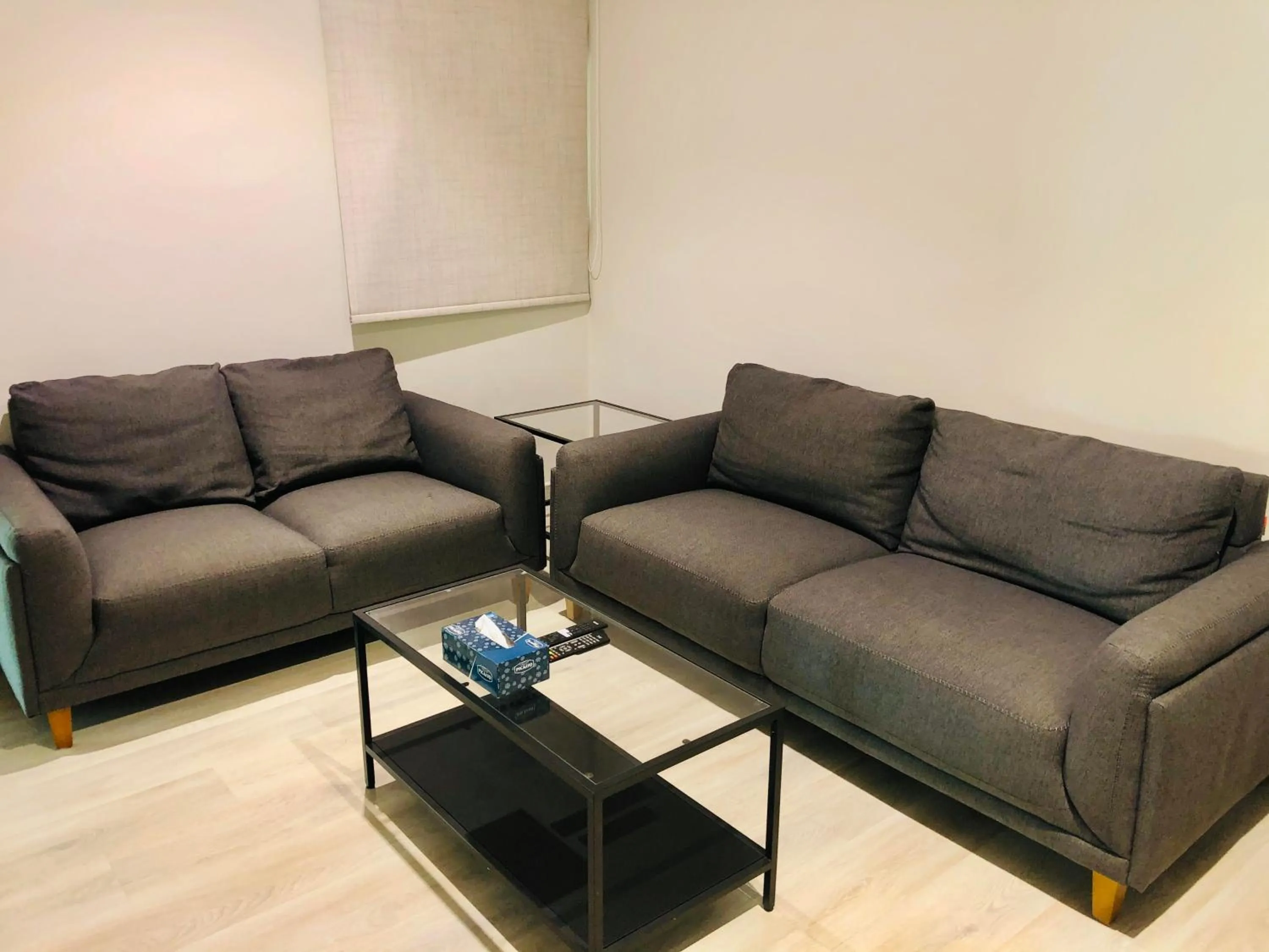 Seating area in Times Square Suite Hotel