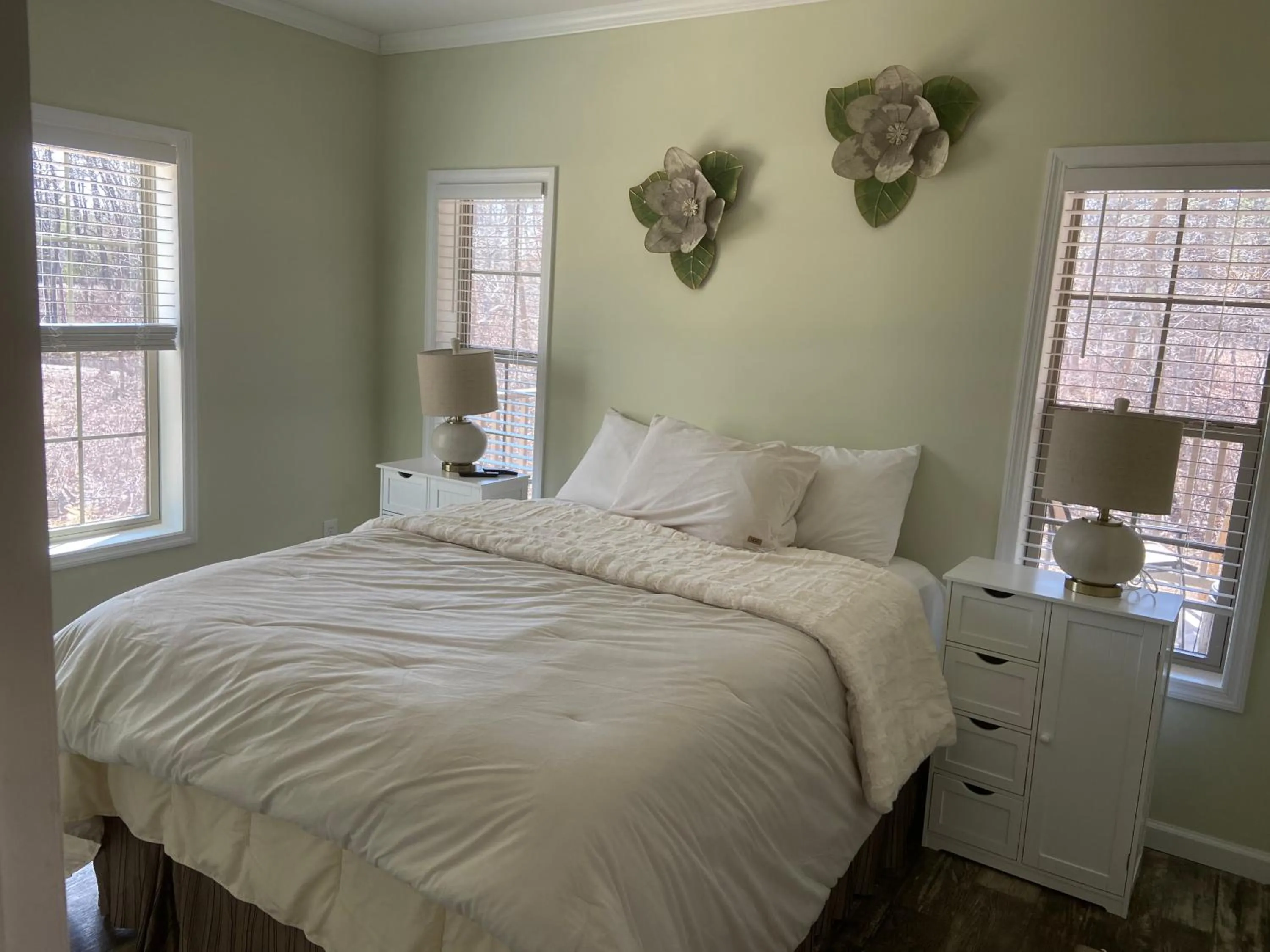 Bed in Swan Lake Resort