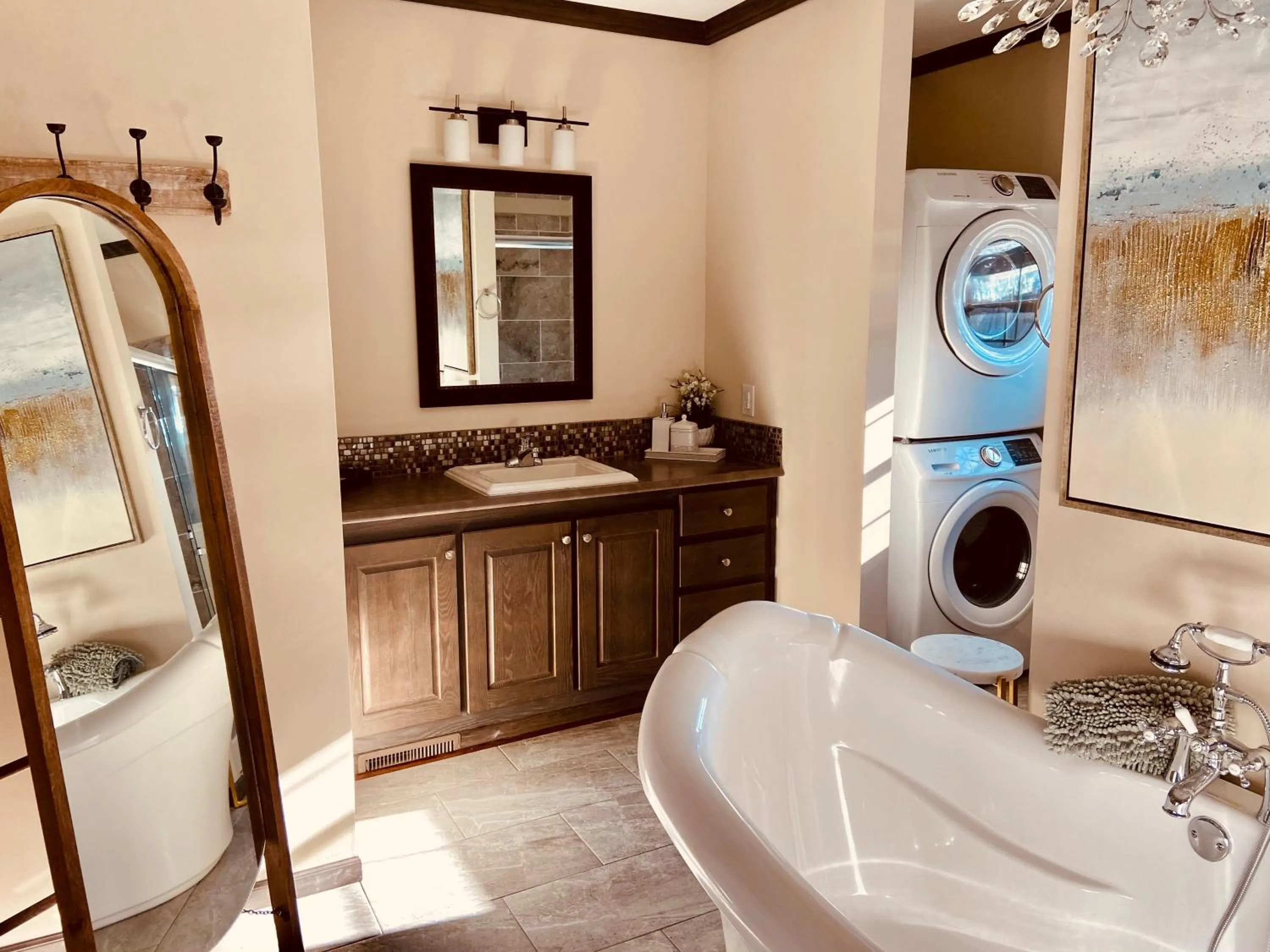 Bathroom in Swan Lake Resort