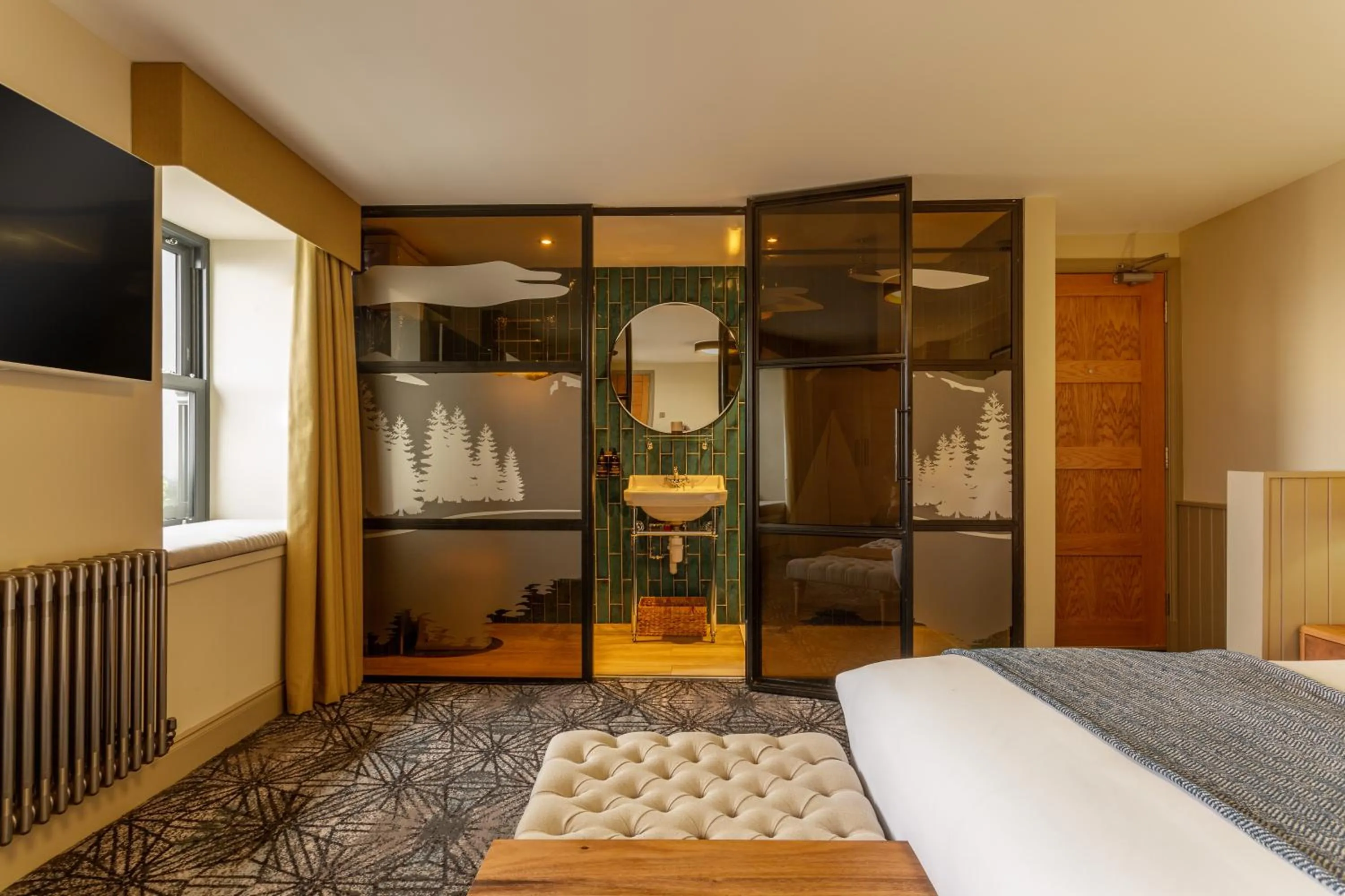 Photo of the whole room, Bed in Riva Boutique Hotel