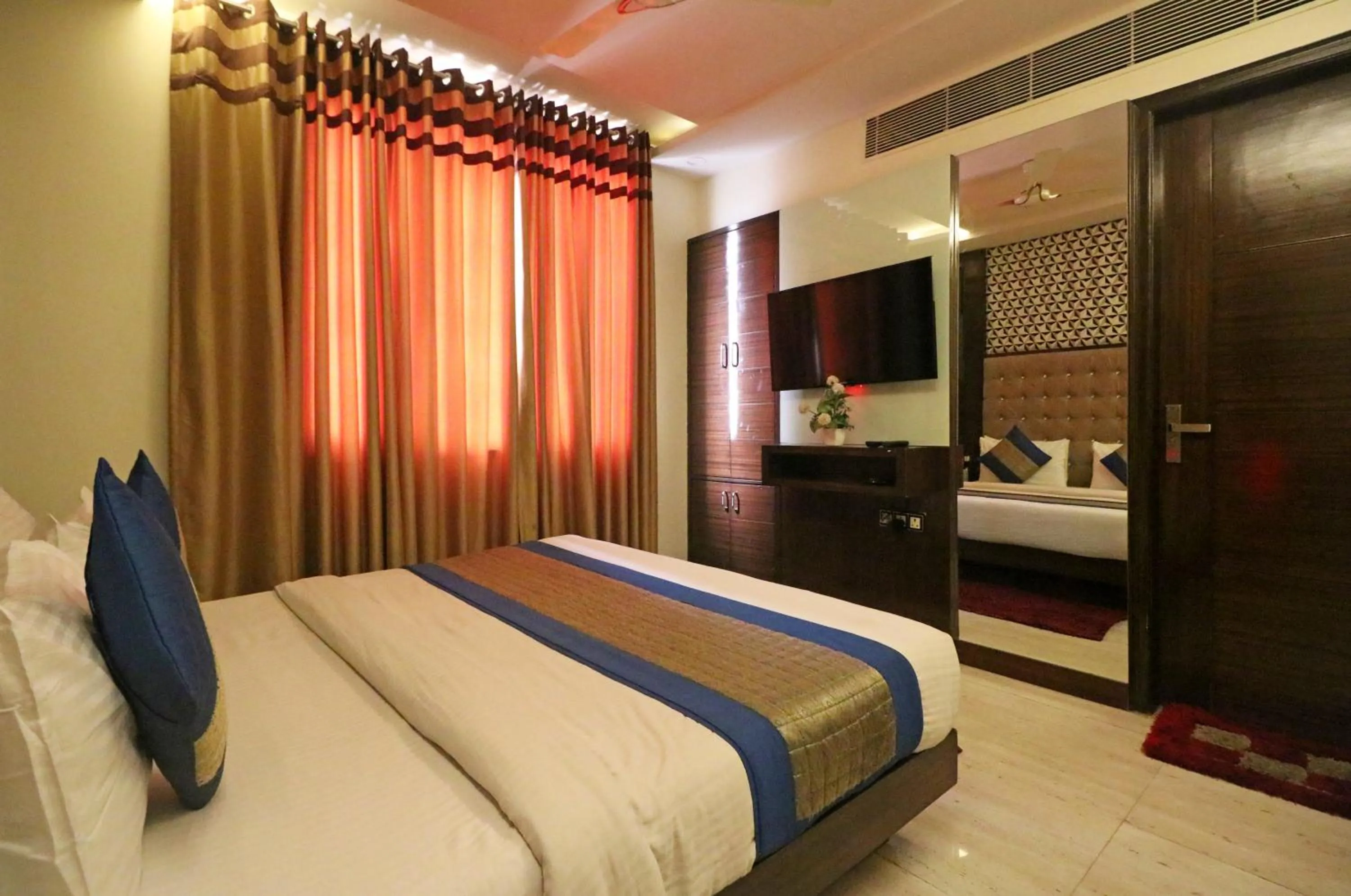 Bed in Hotel Mannat international by Mannat