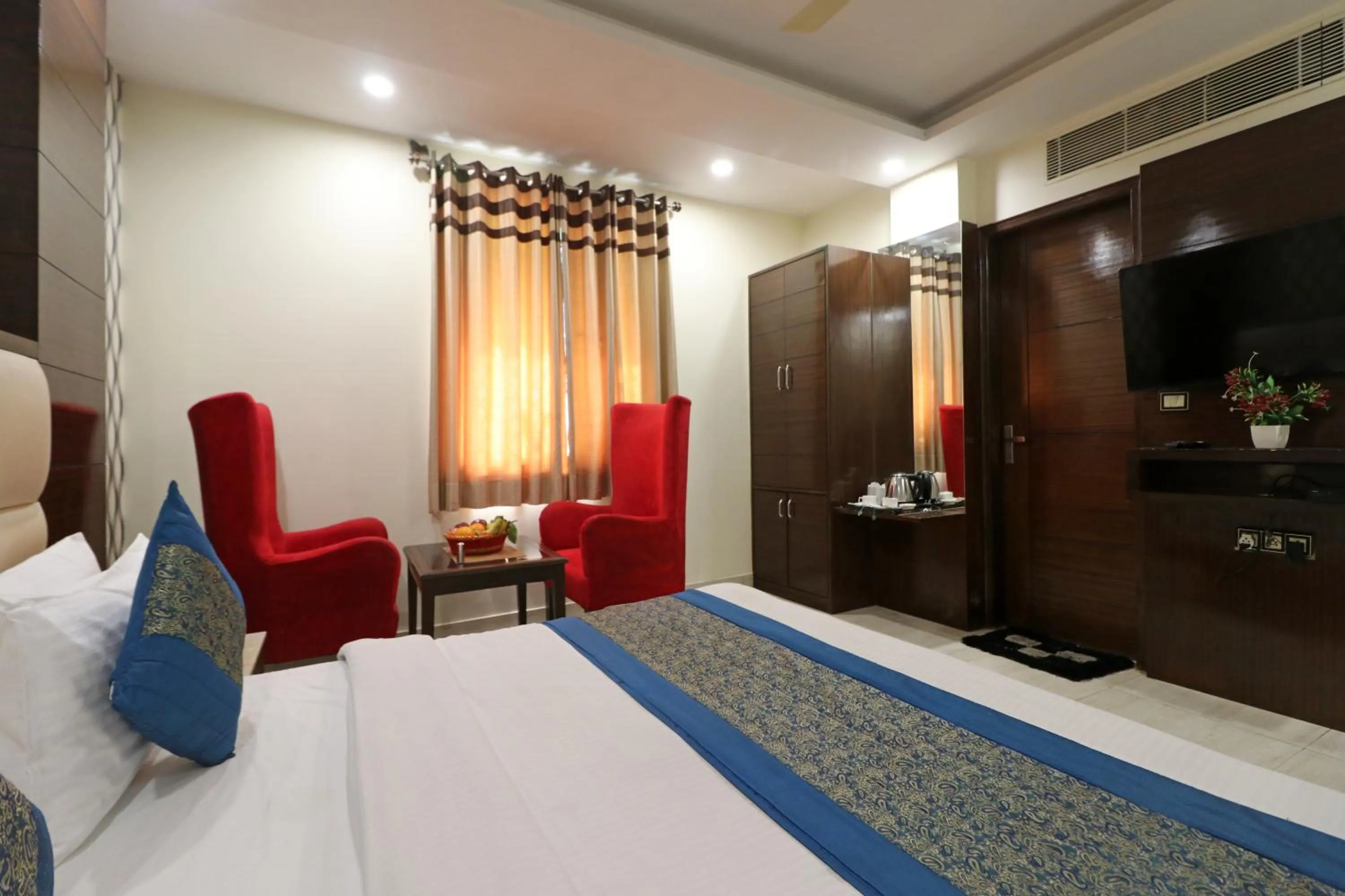 Bed in Hotel Mannat international by Mannat
