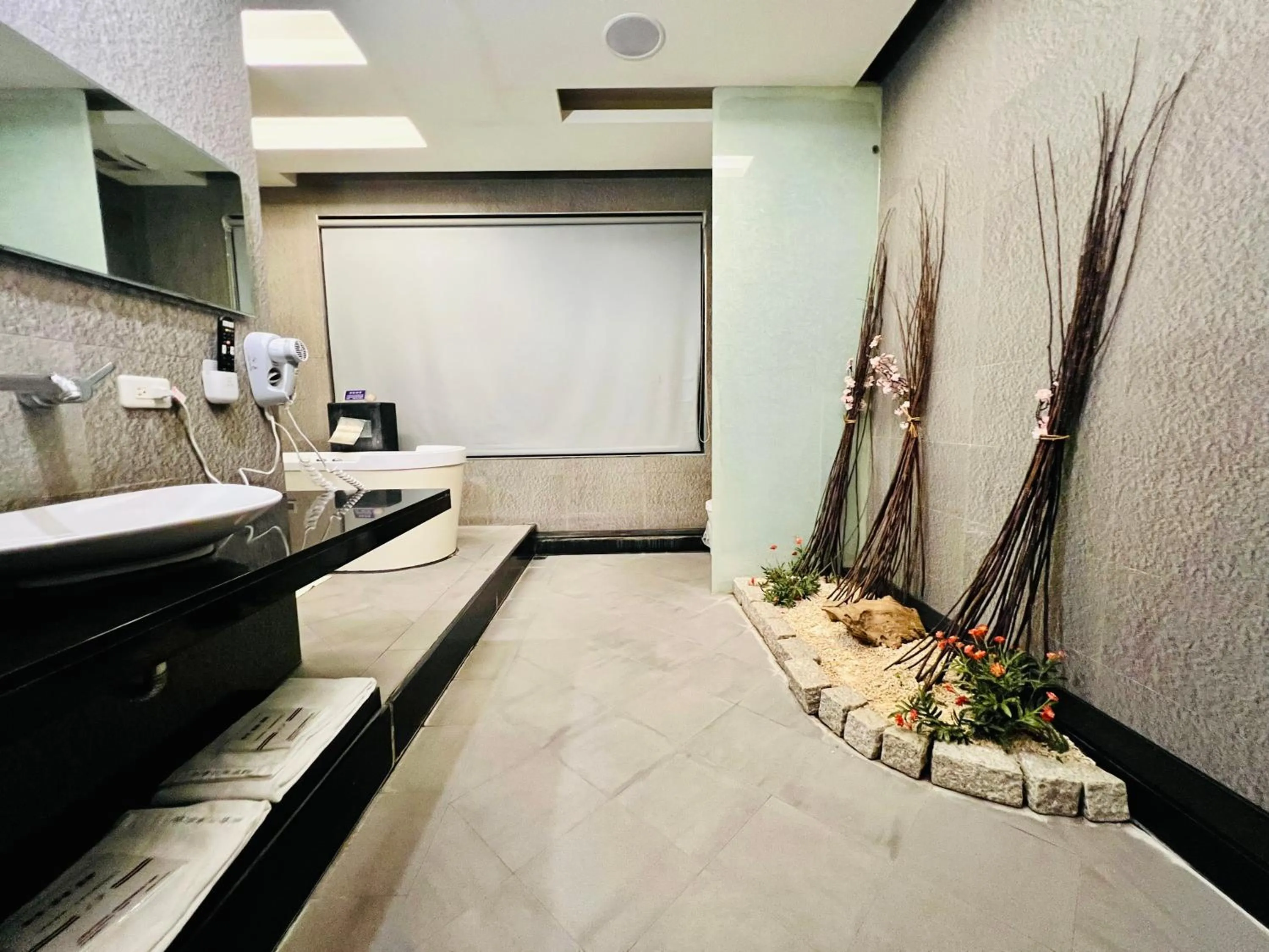 Bathroom in Motel Fabulous