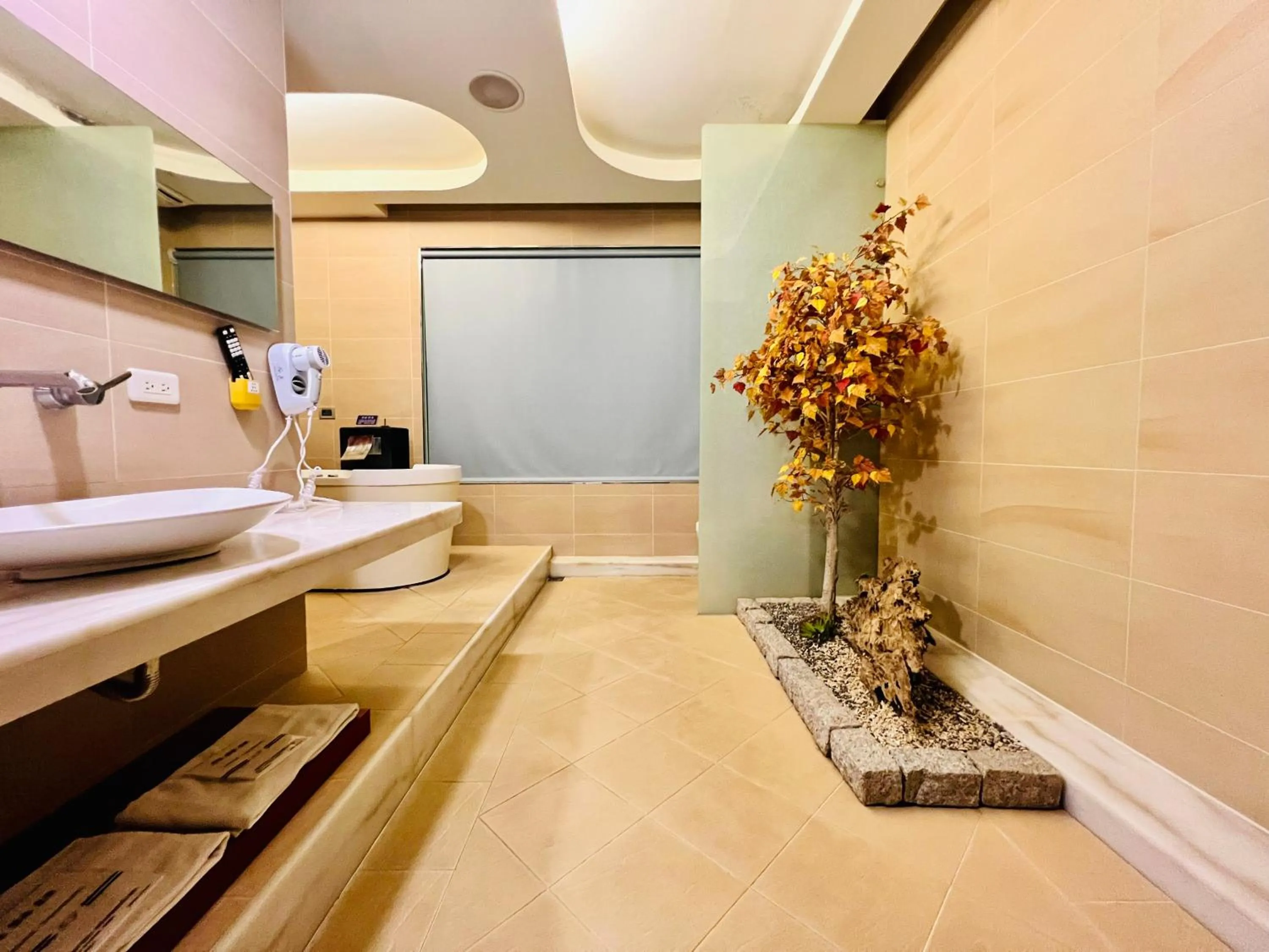 Bathroom in Motel Fabulous