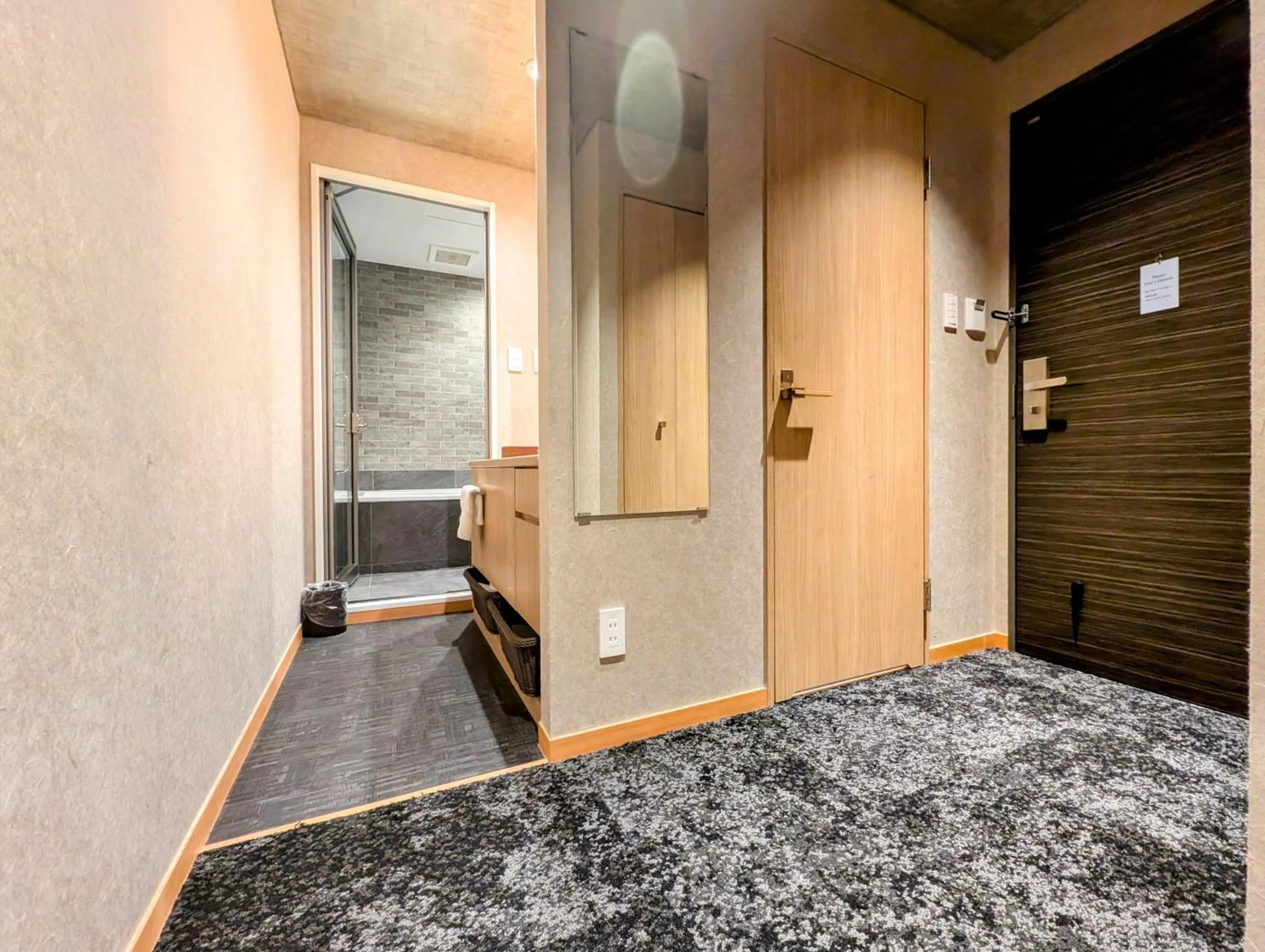 Photo of the whole room in ひがし茶屋街らしく金沢 Hotel Rashiku kanazawa