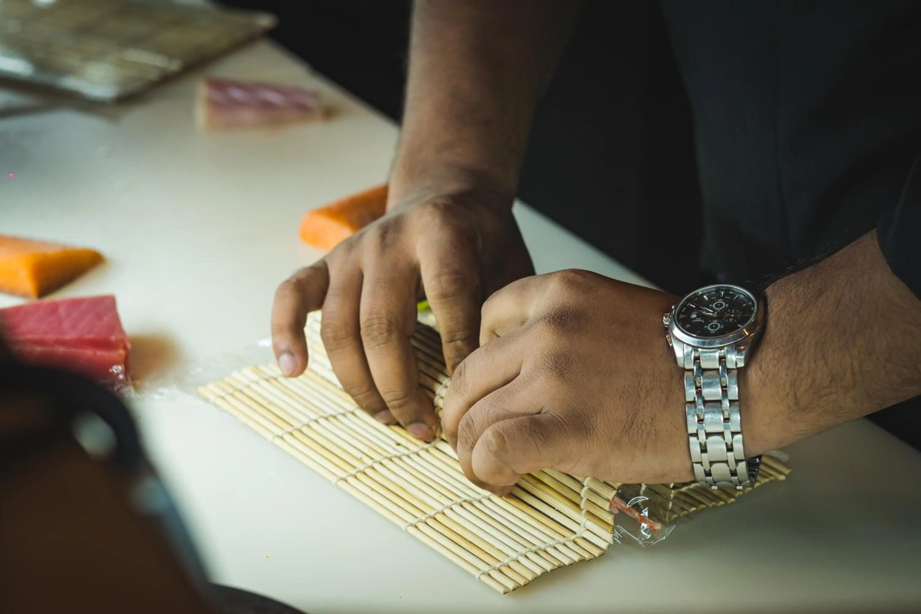 Restaurant/places to eat in Golden Parkk Hotel