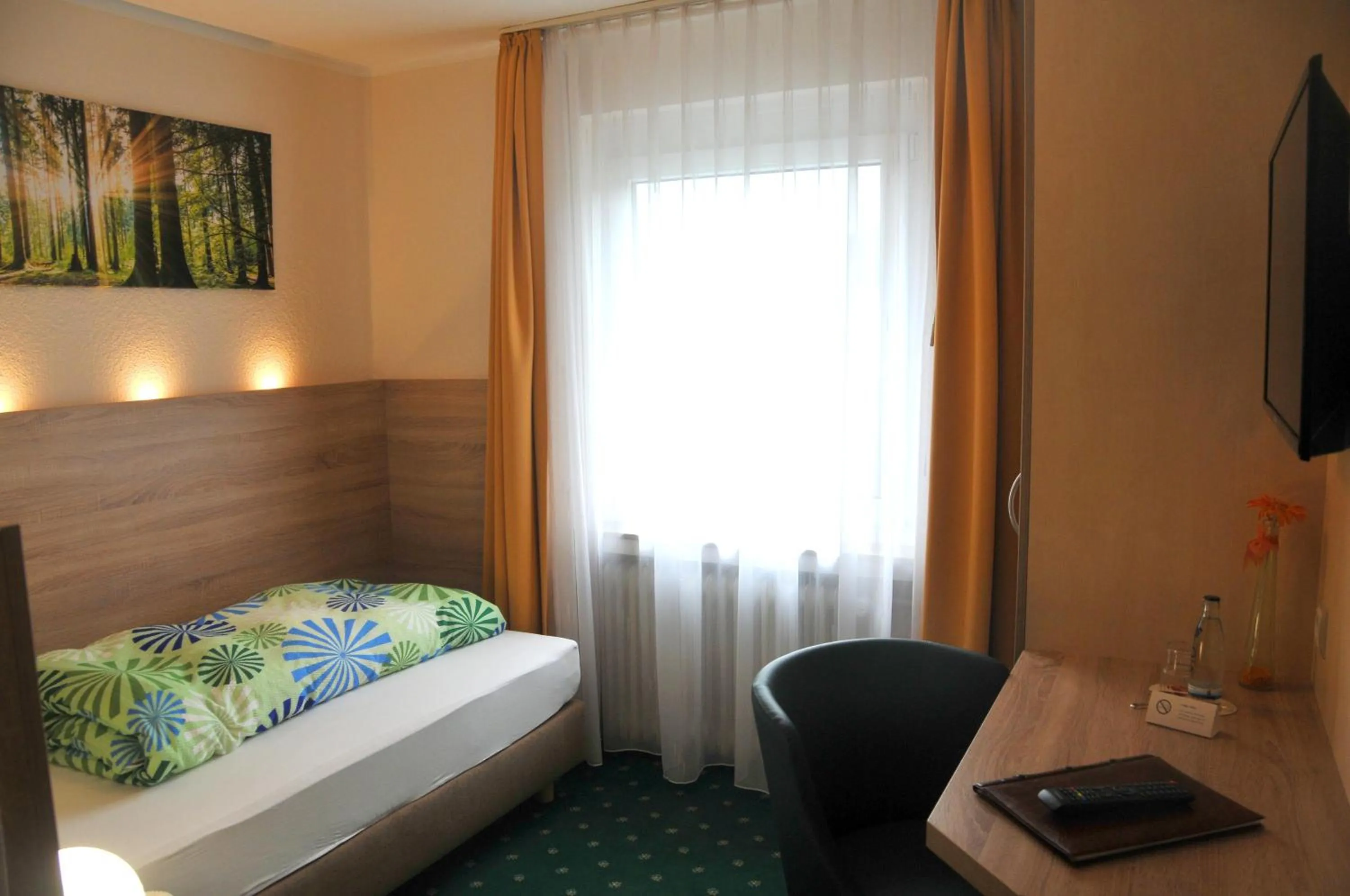 Photo of the whole room, Bed in Hotel Niedersfeld-Winterberg