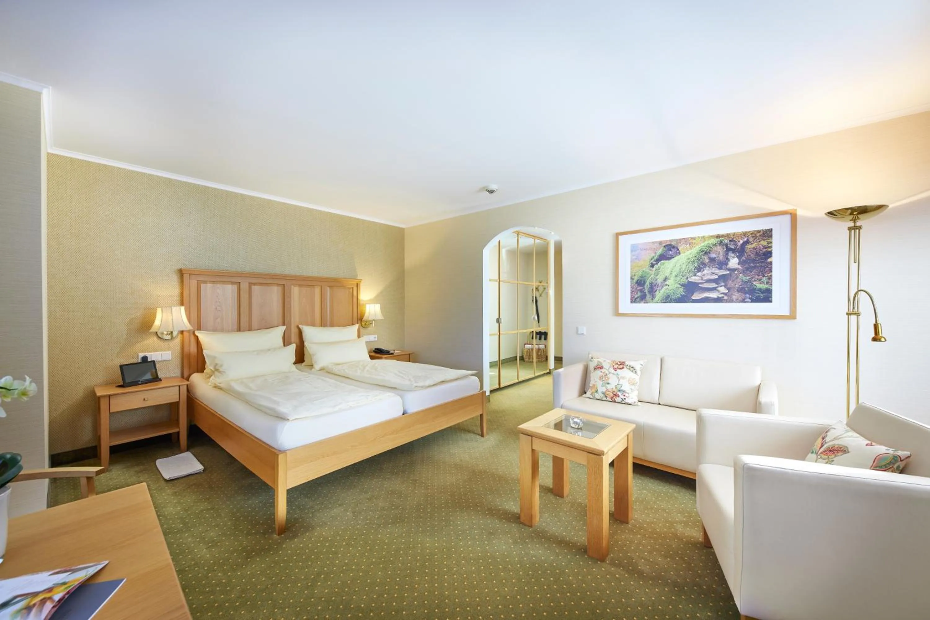 Photo of the whole room, Bed in Hotel Deimann