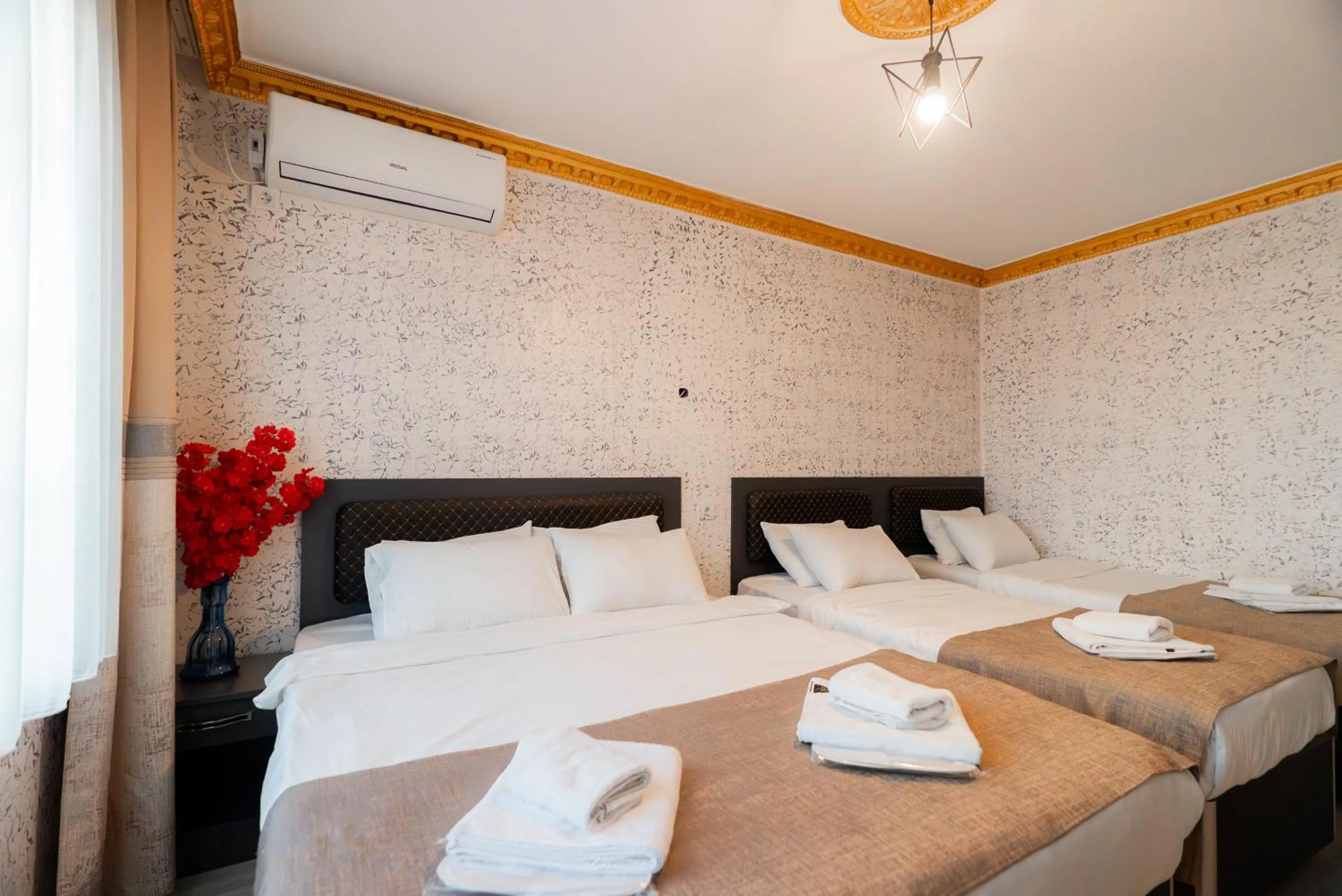 Bed in Golden Horn Park Hotel