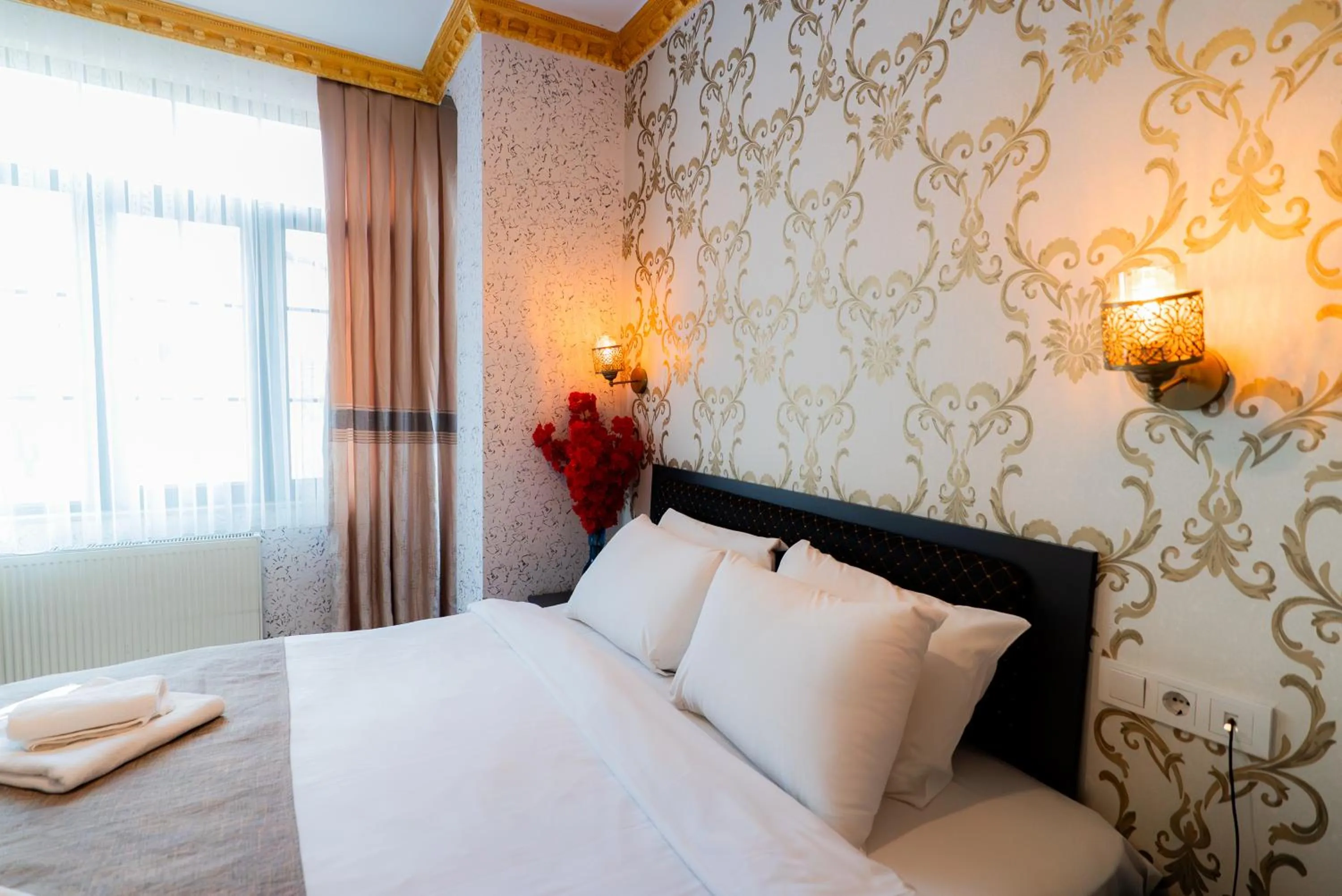 Bed in Golden Horn Park Hotel