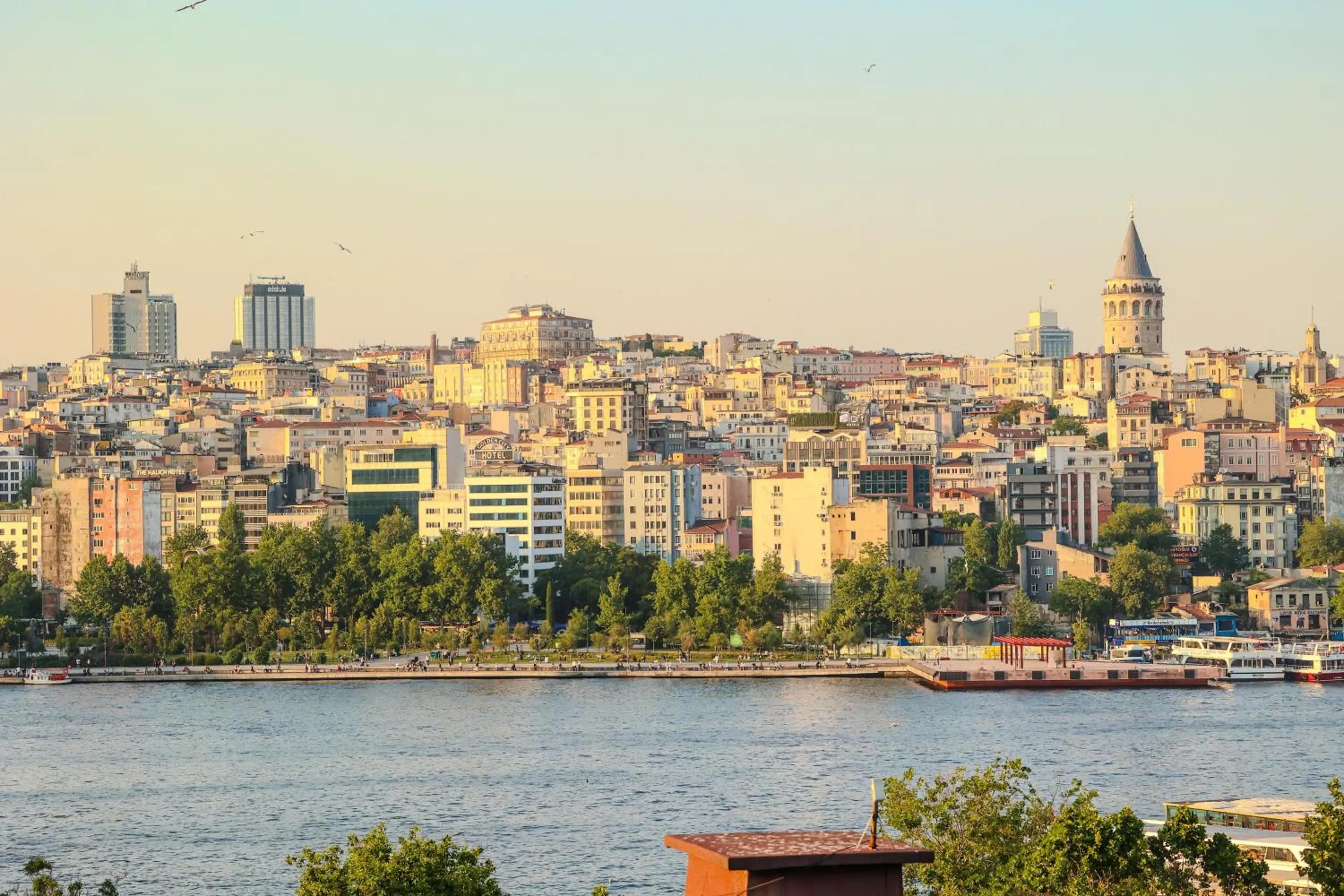 Nearby landmark in Golden Horn Park Hotel