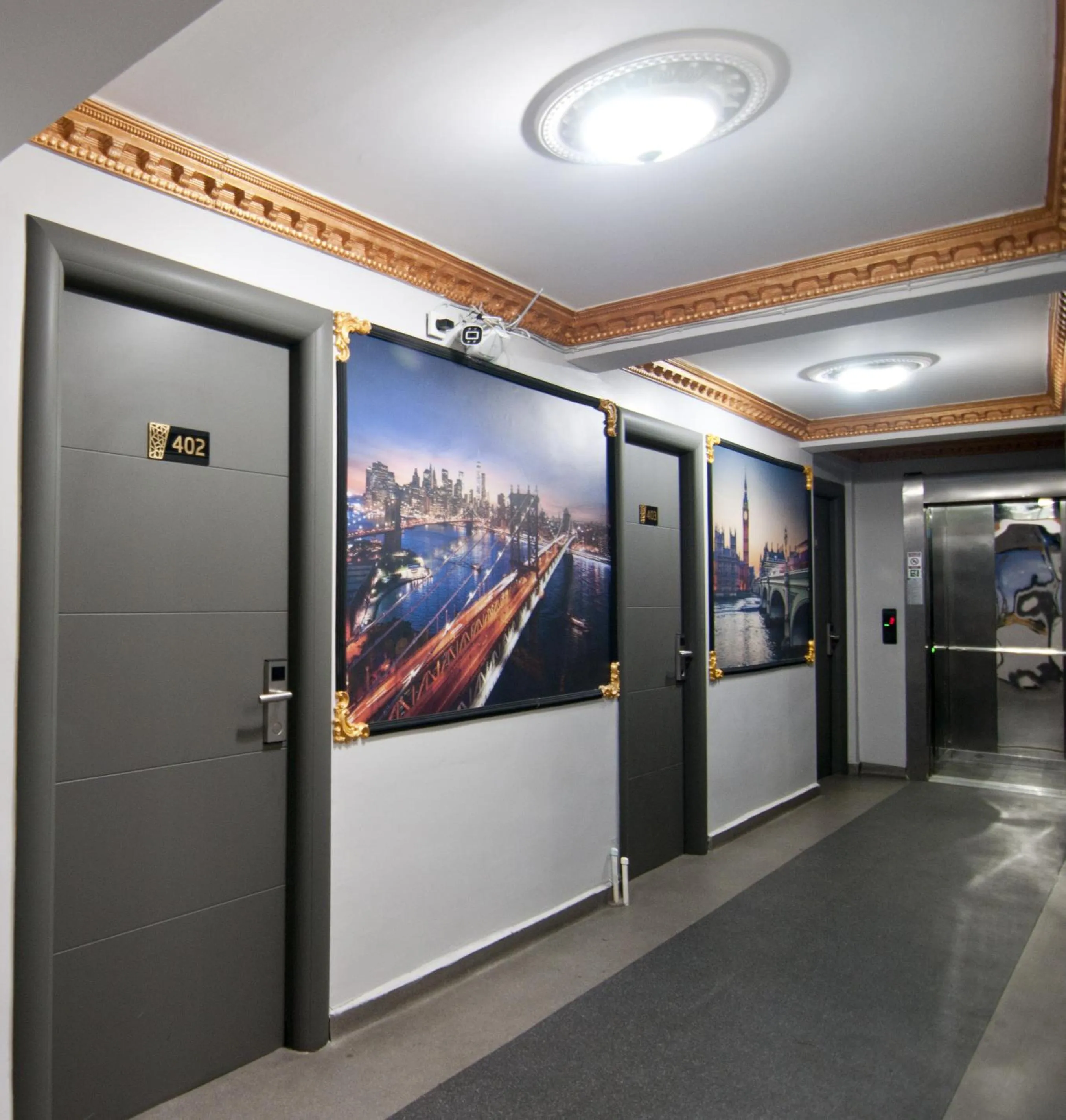 Decorative detail in Golden Horn Park Hotel