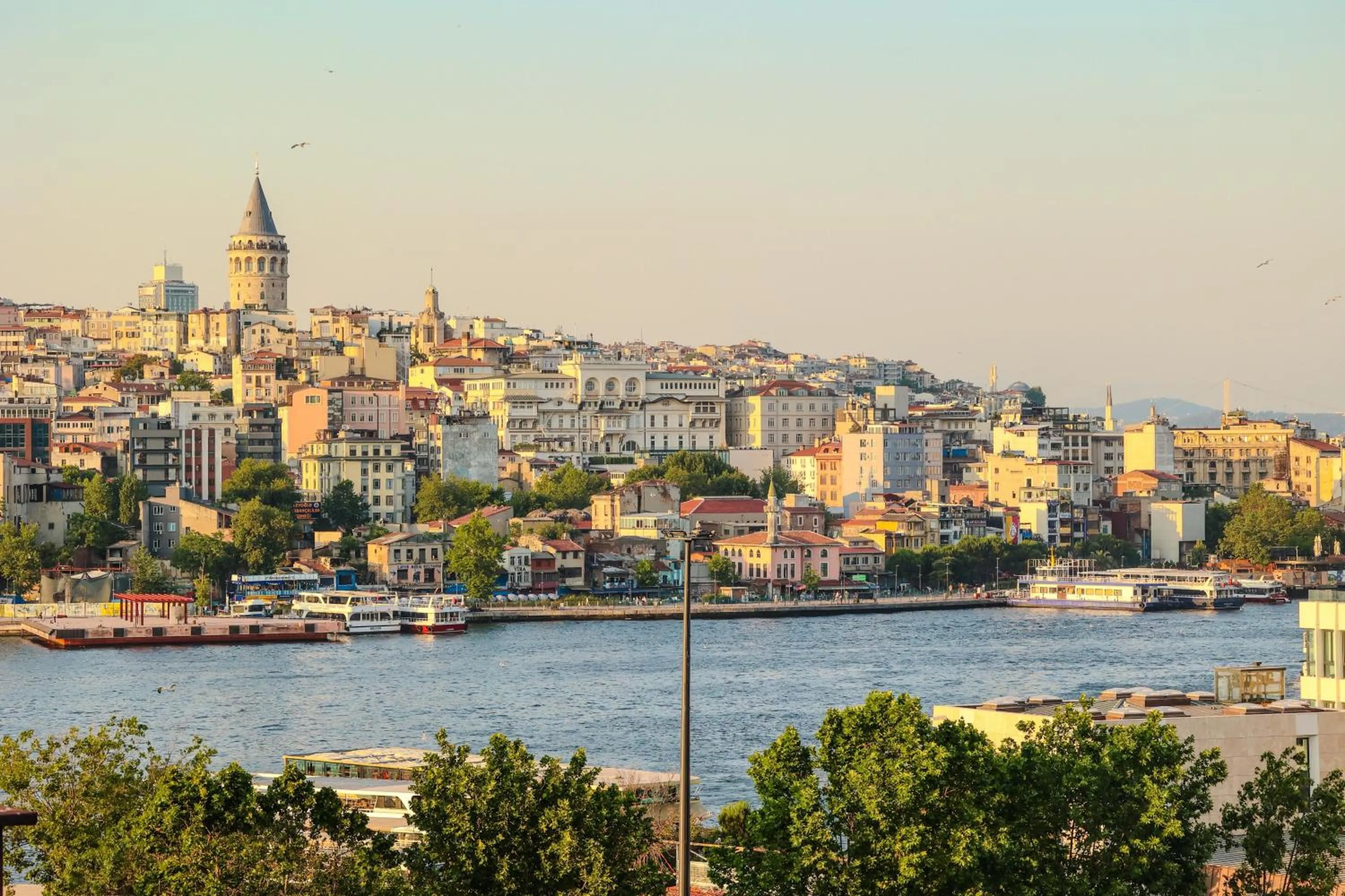 Nearby landmark in Golden Horn Park Hotel