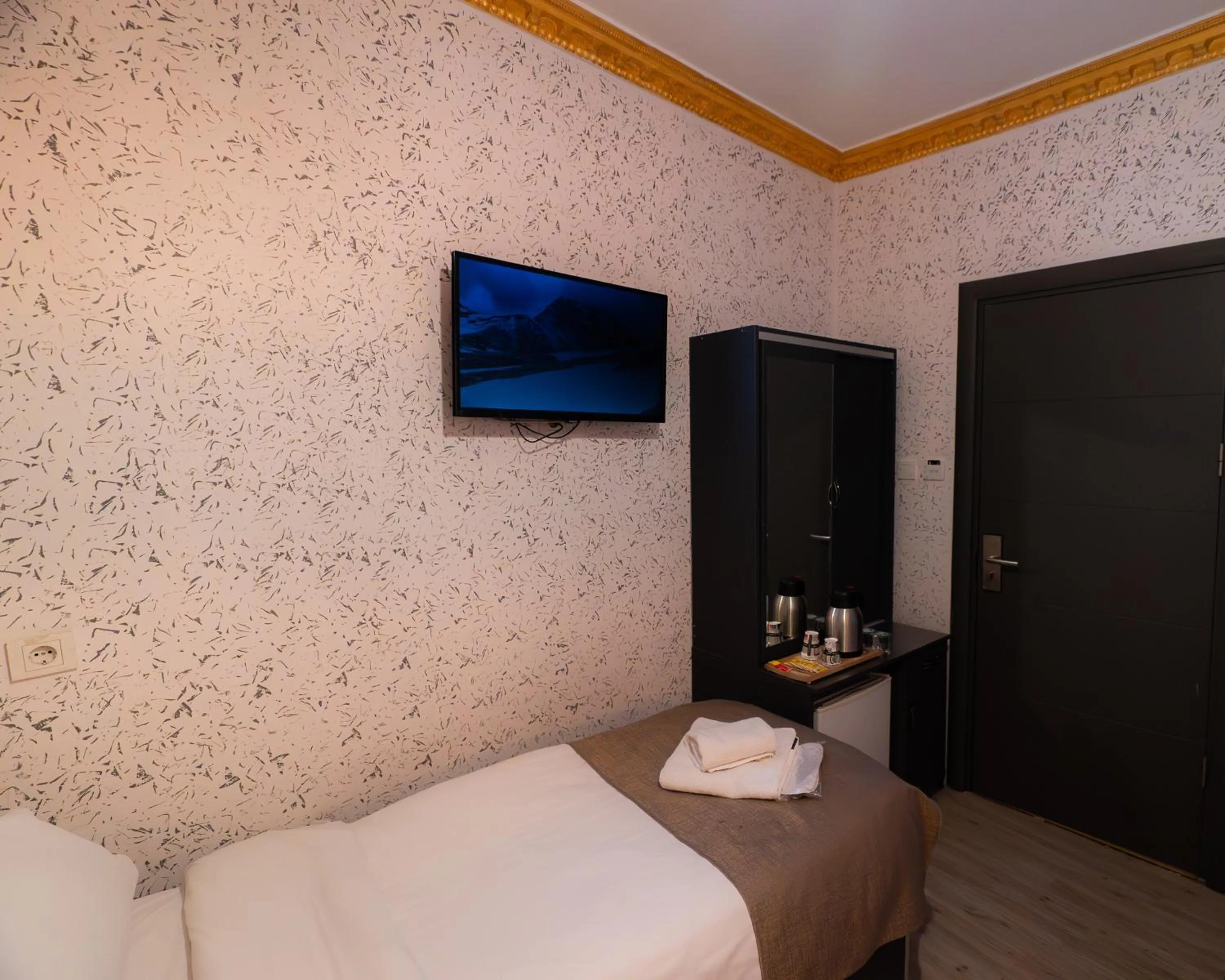 Bed in Golden Horn Park Hotel