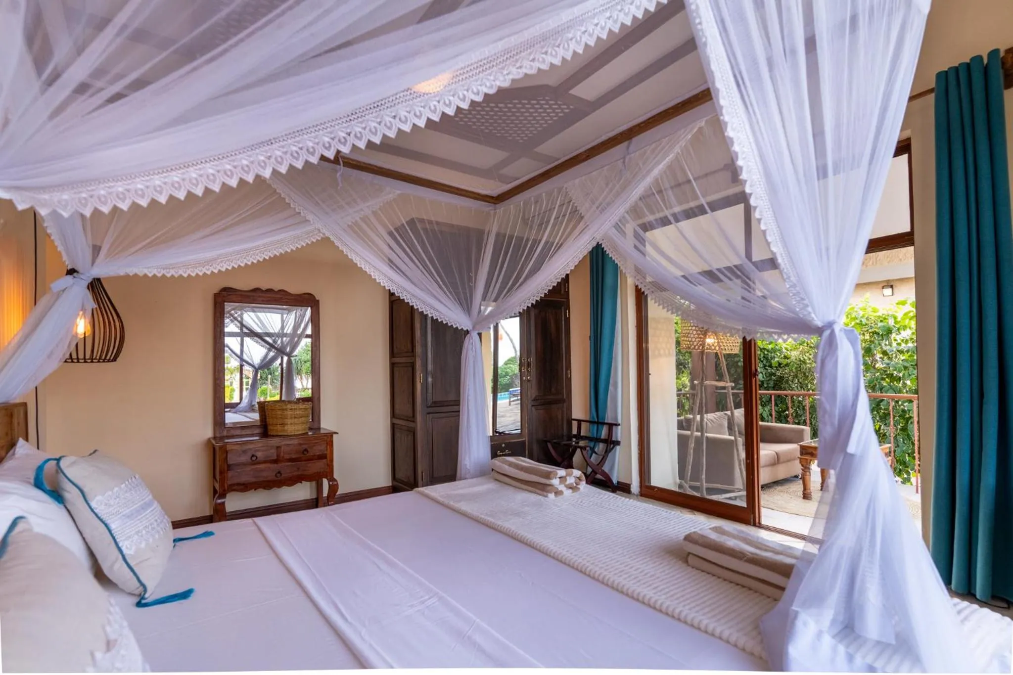 Bed in Marafiki Beach Hotel & SPA