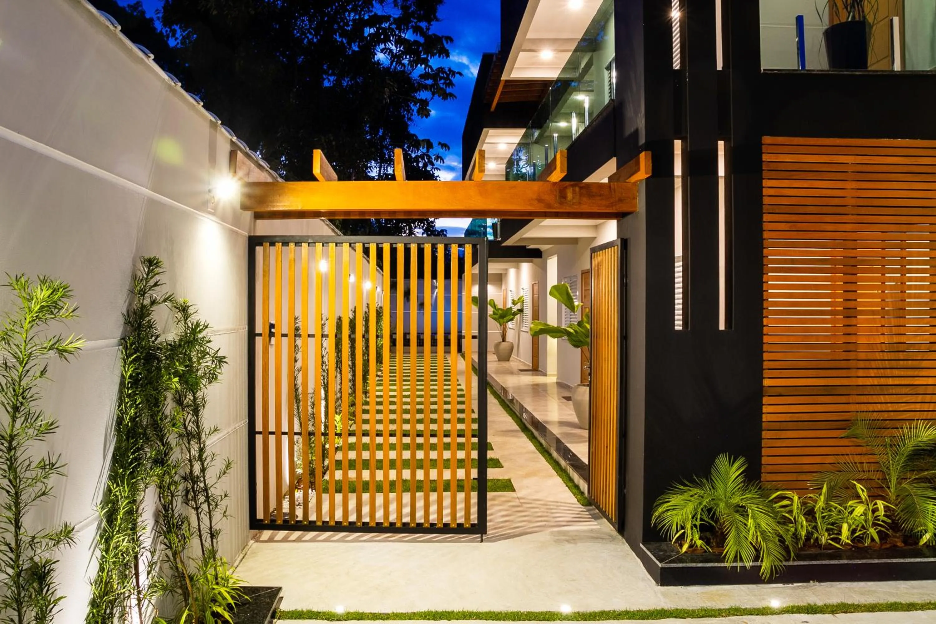 Facade/entrance in Calamar Flats Paraty