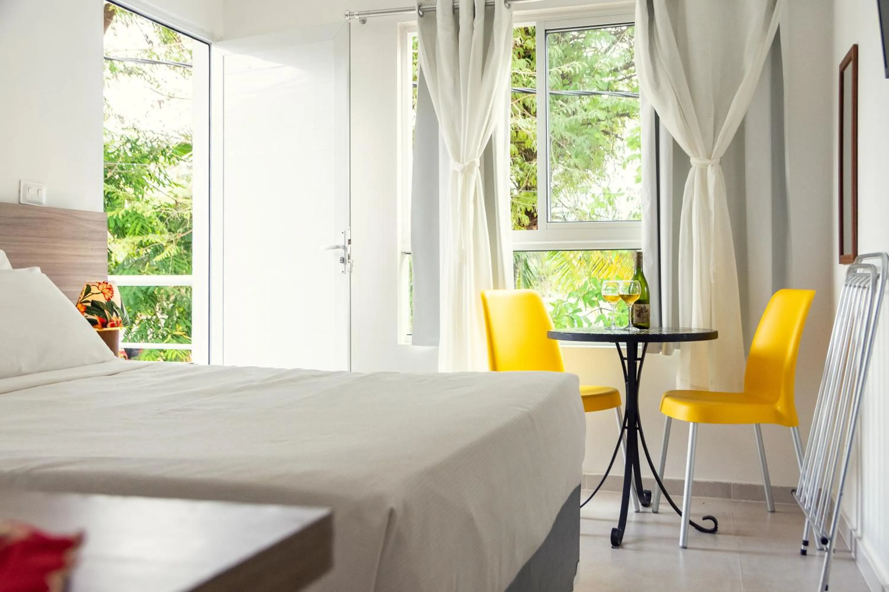 Photo of the whole room, Bed in Flats Angatu Porto de Galinhas PE