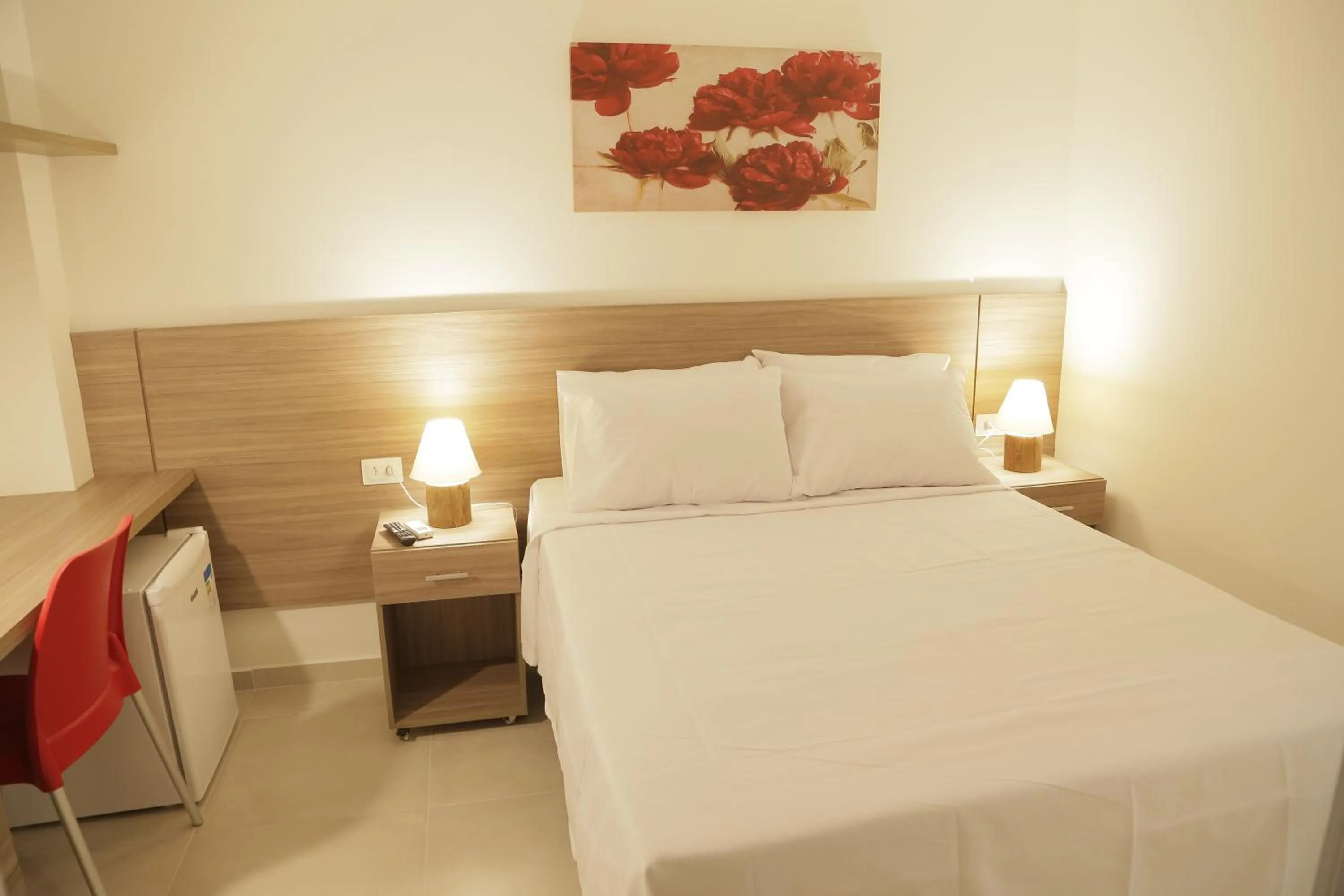 Photo of the whole room, Bed in Flats Angatu Porto de Galinhas PE