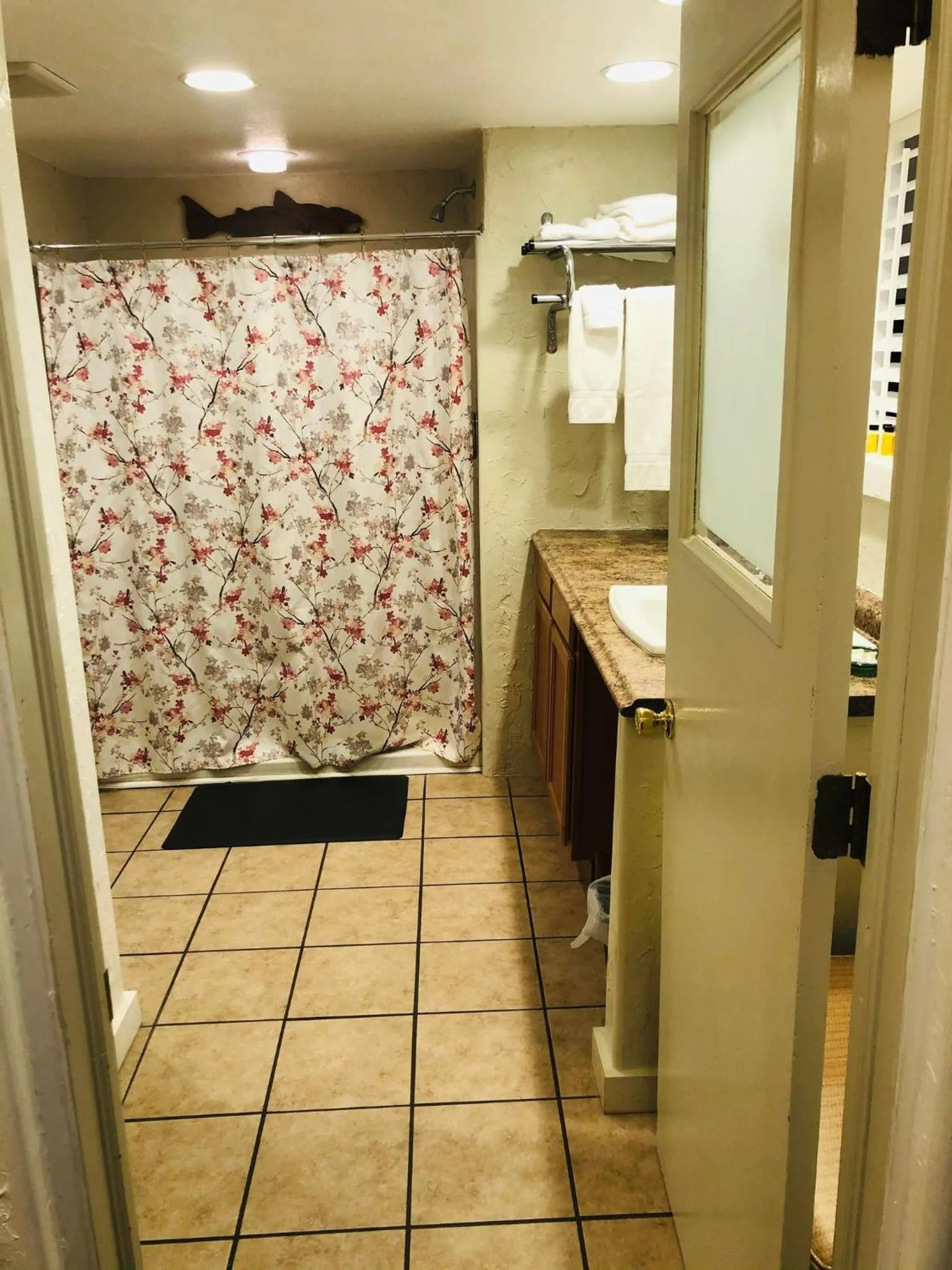 Bathroom in Historic Palace Hotel
