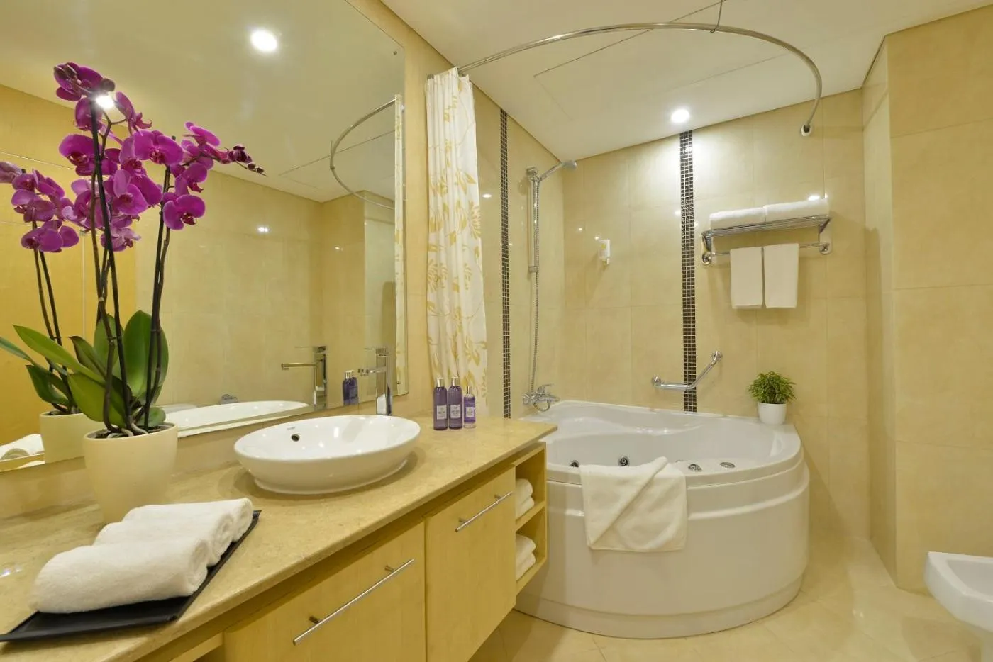 Shower in Mysk Al Fateh Bahrain
