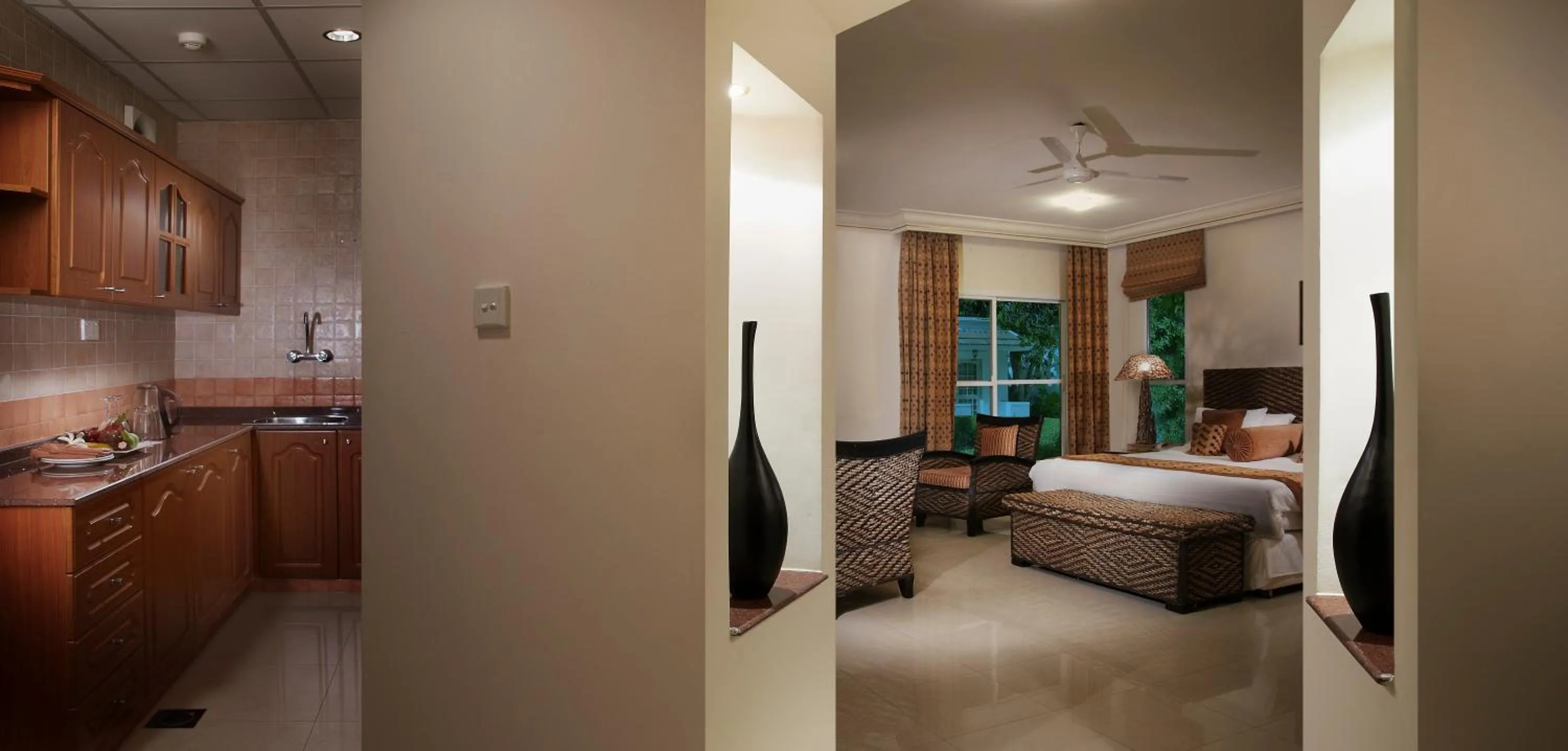 Photo of the whole room, Kitchen/Kitchenette in Al Nahda Resort & Spa