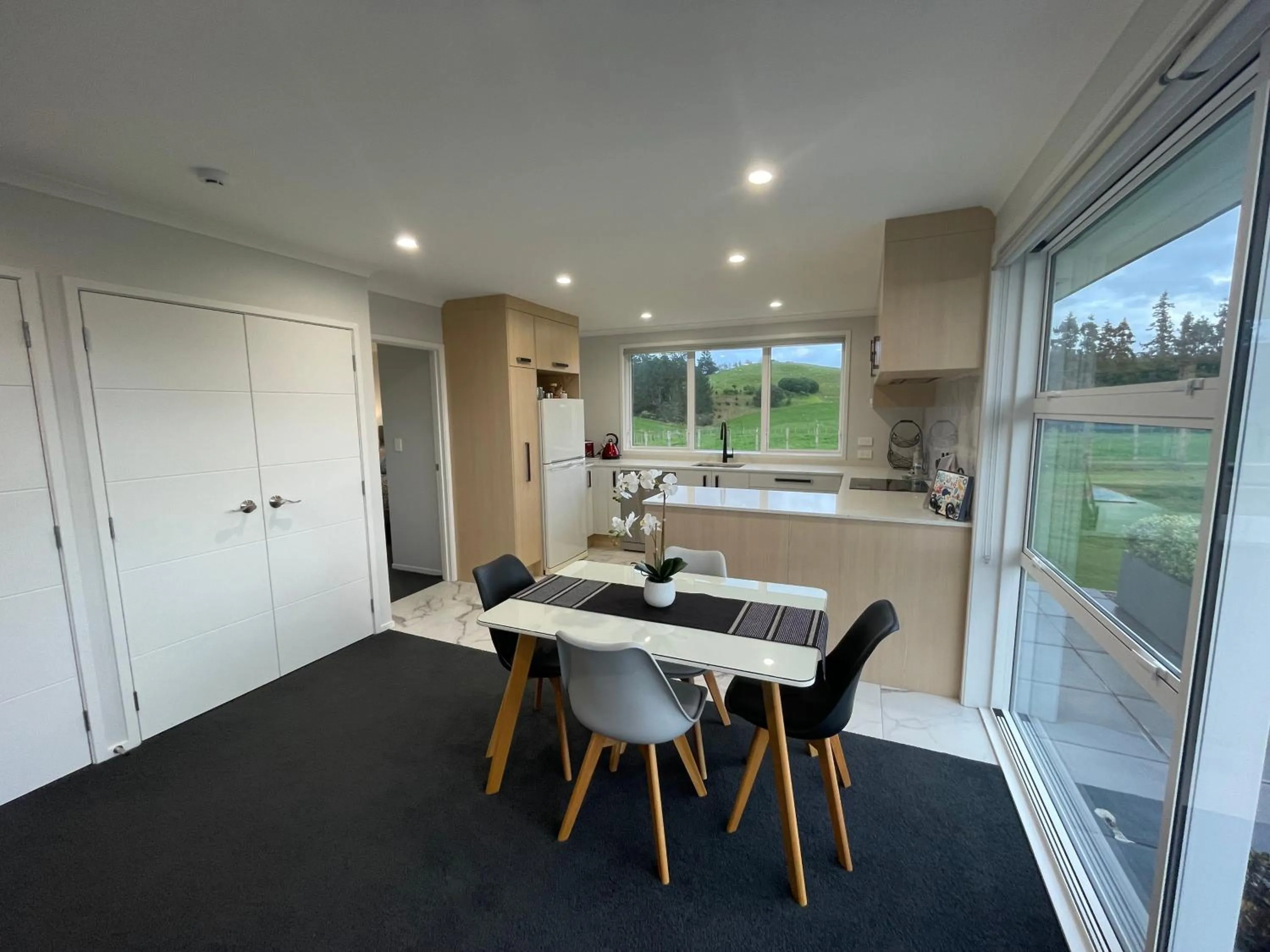 Dining area in Veld View Bed and Breakfast