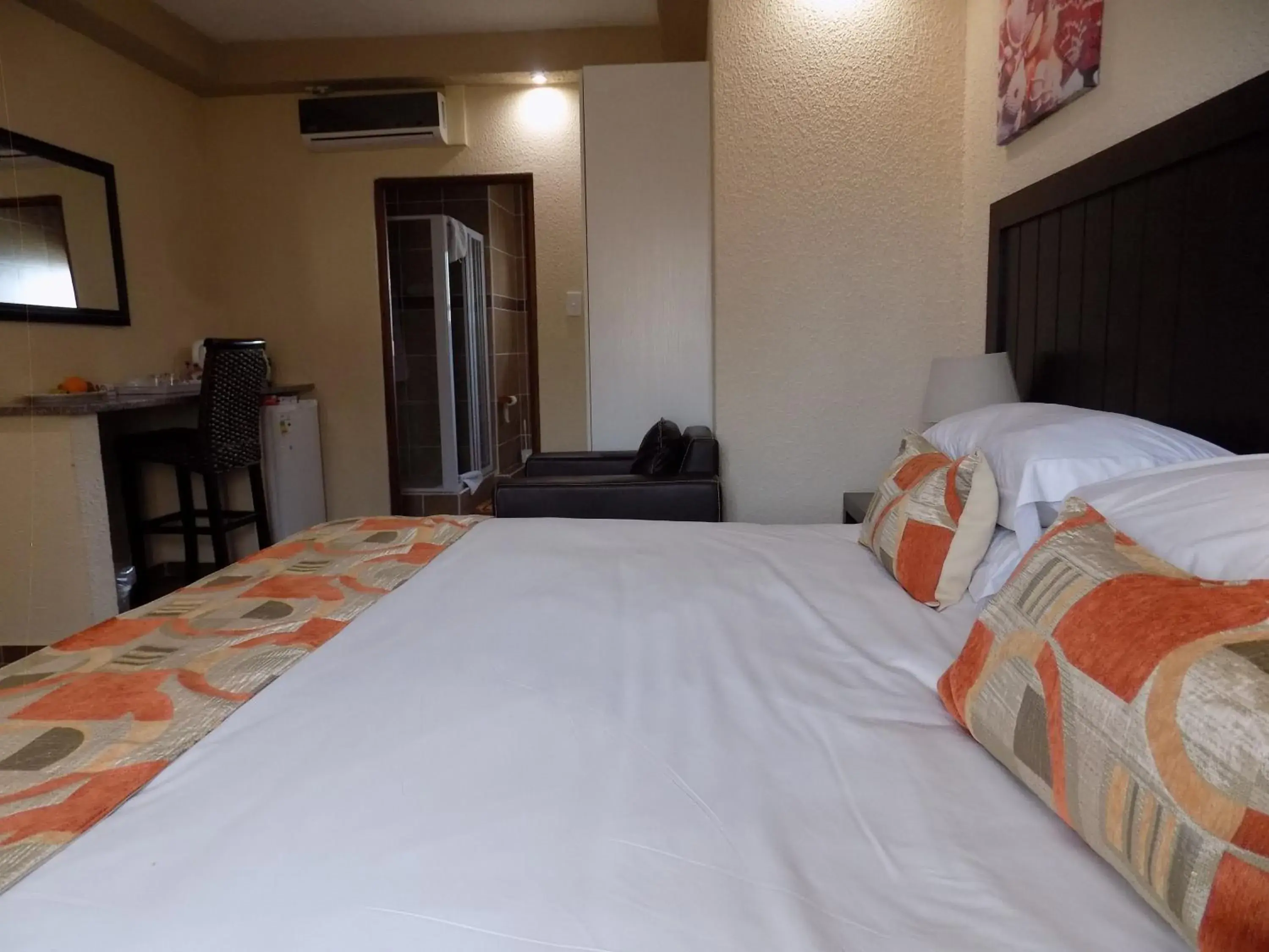 Suite in Margate Beach Lodge Suite in Margate Beach Lodge