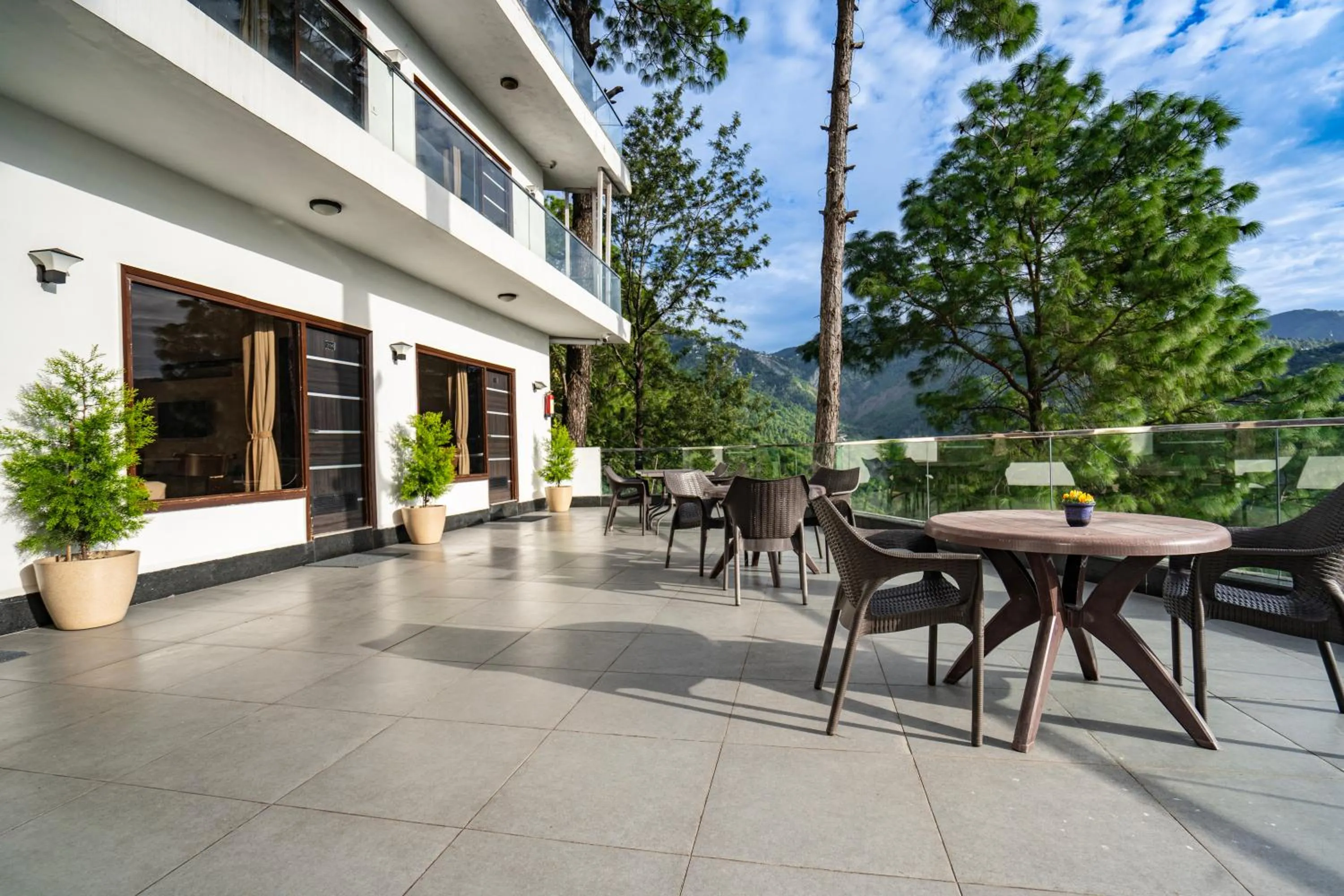 Balcony/Terrace in The Golden Sunrise Hotel