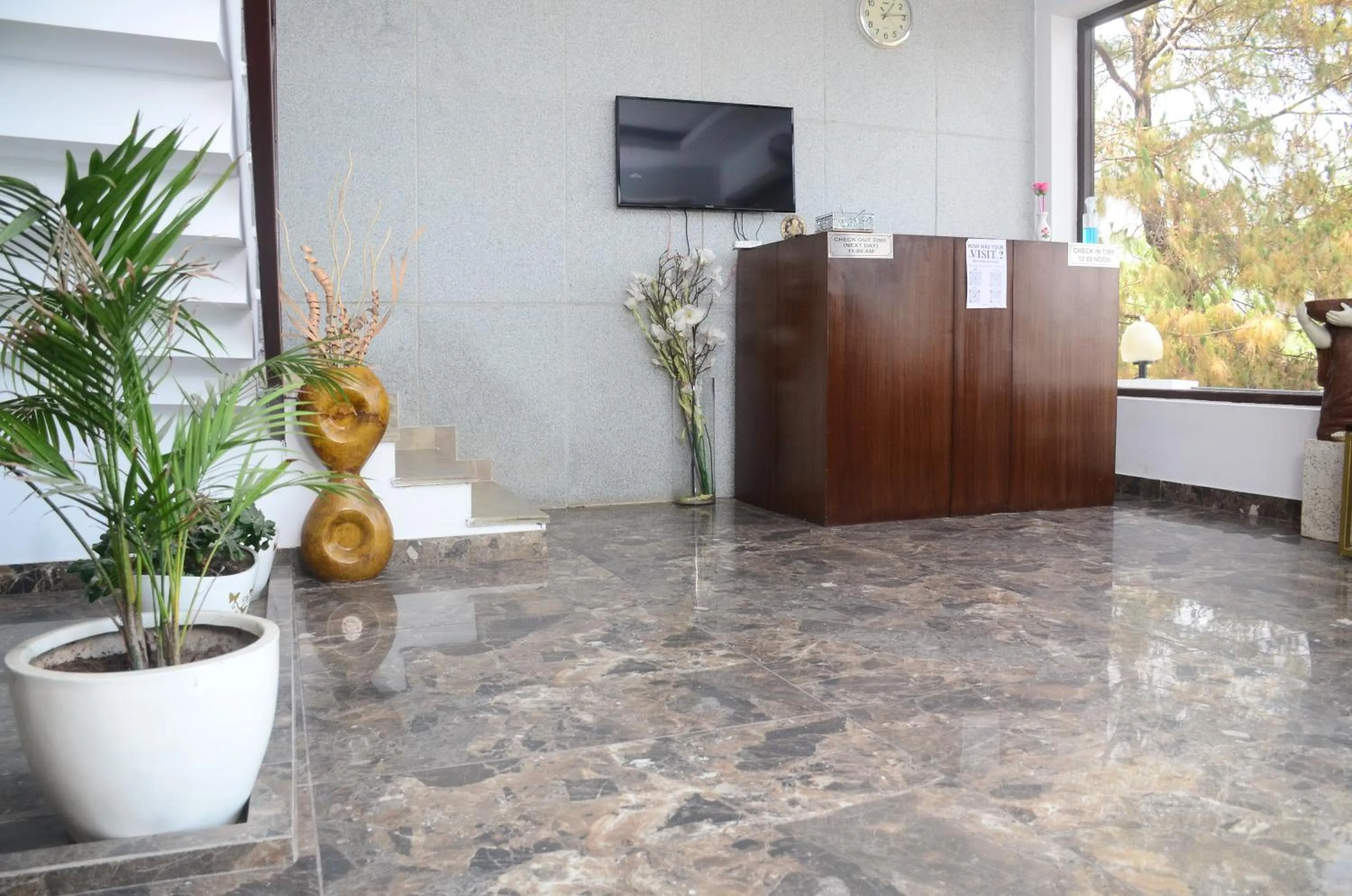 Lobby or reception in The Golden Sunrise Hotel