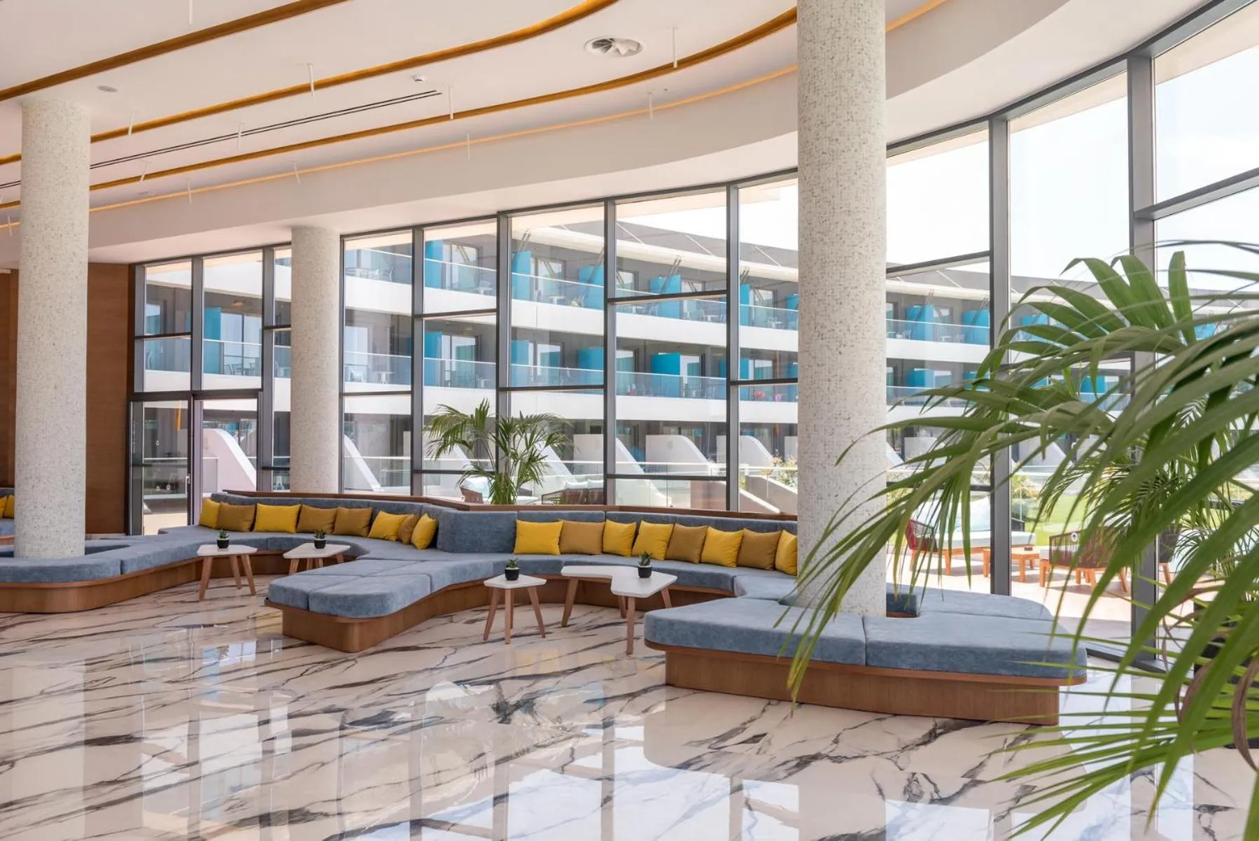 Lobby or reception in Lyttos Mare