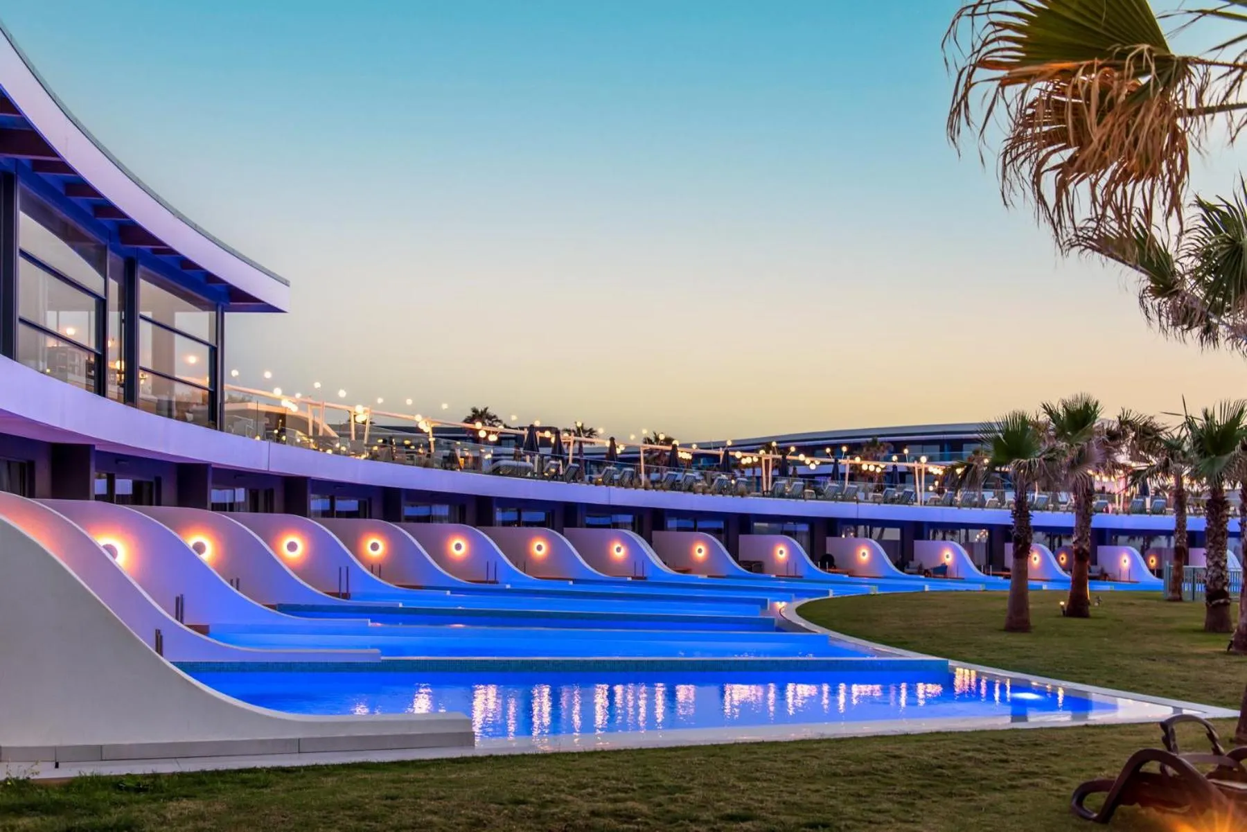 Swimming pool in Lyttos Mare