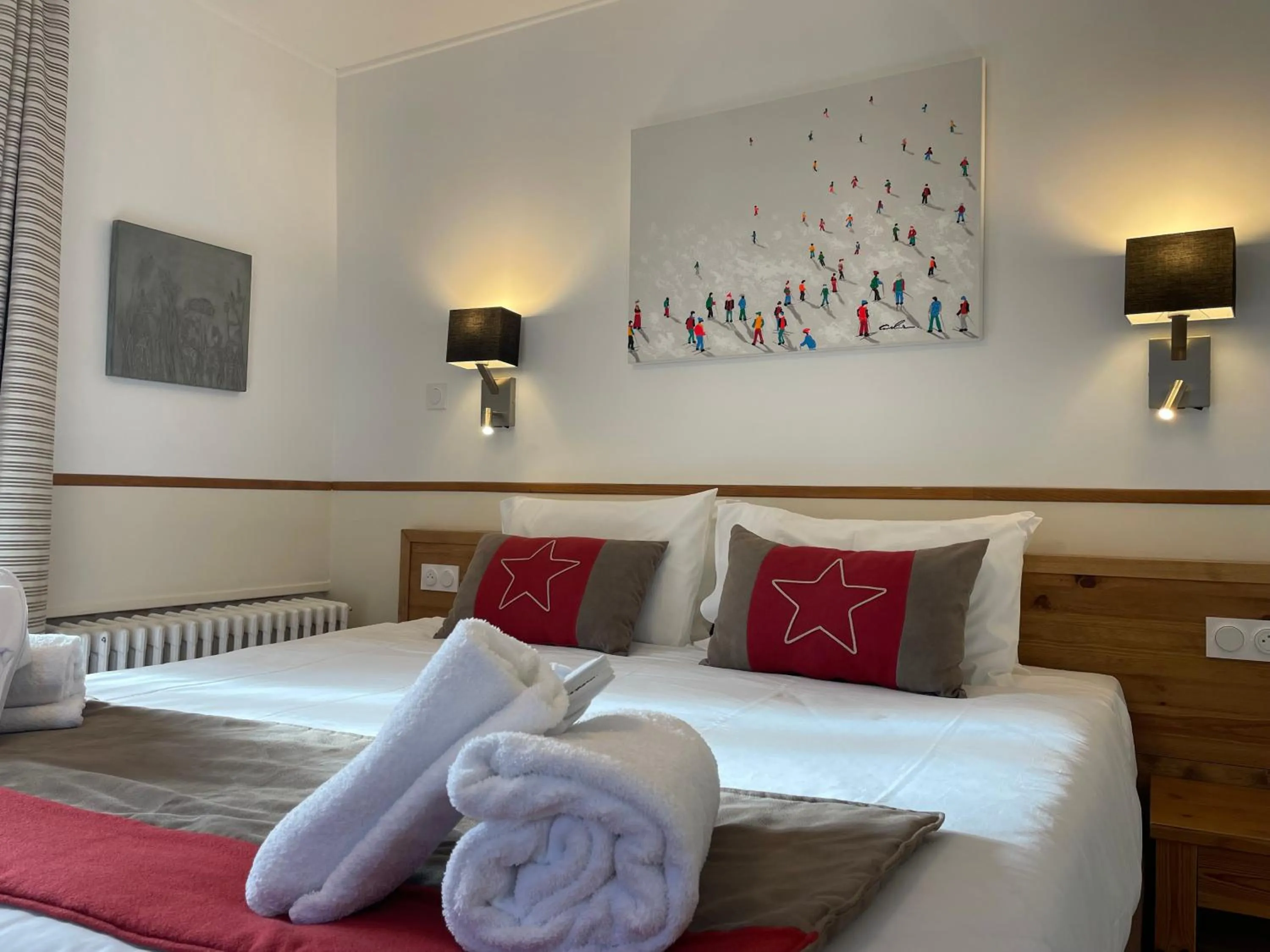 Bed in Chalet Hôtel La Sapinière