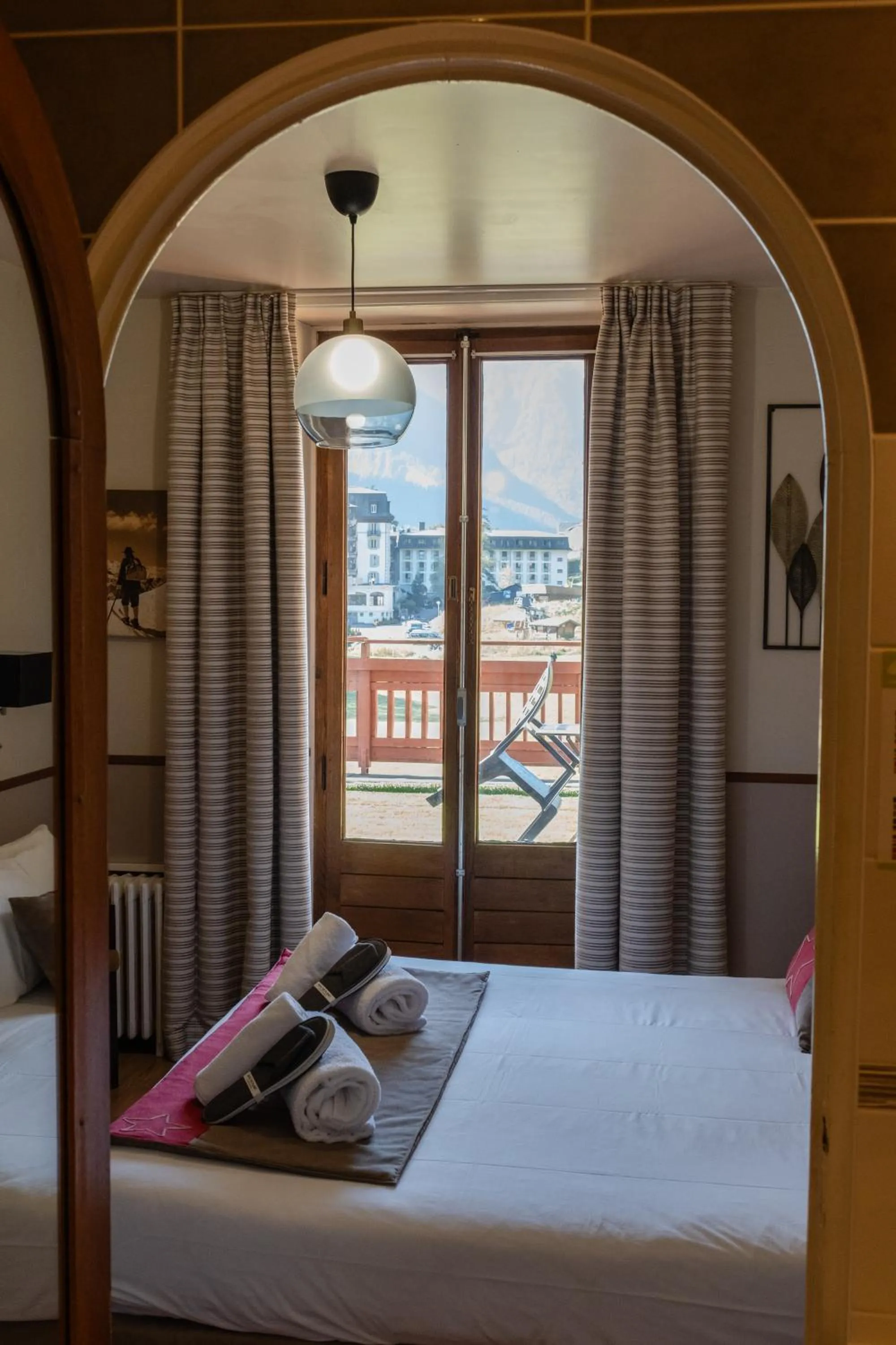 Bedroom, Bed in Chalet Hôtel La Sapinière