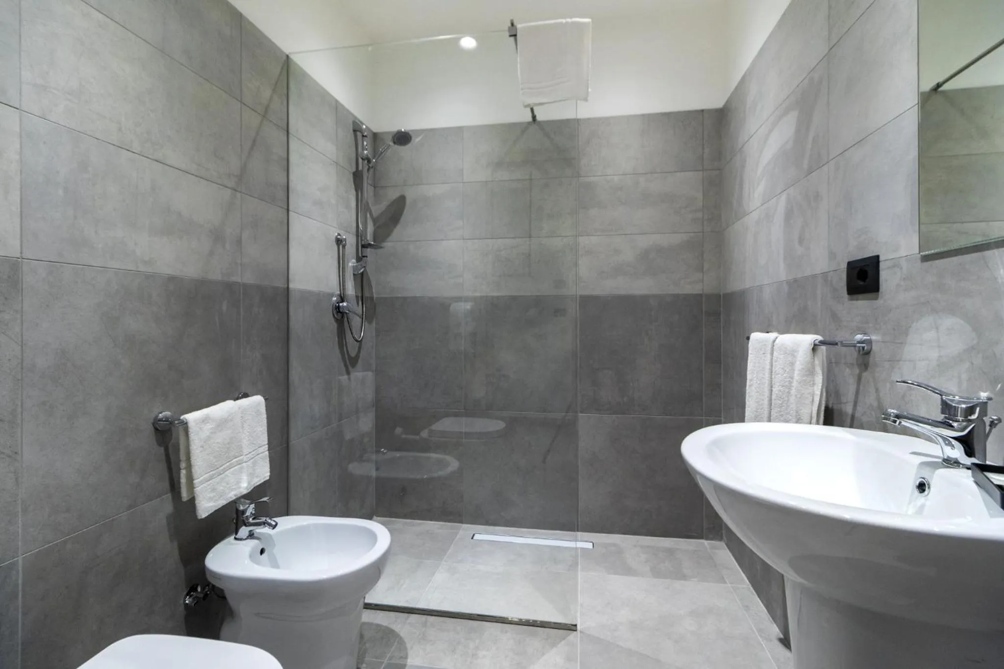 Bathroom in Hotel Portum