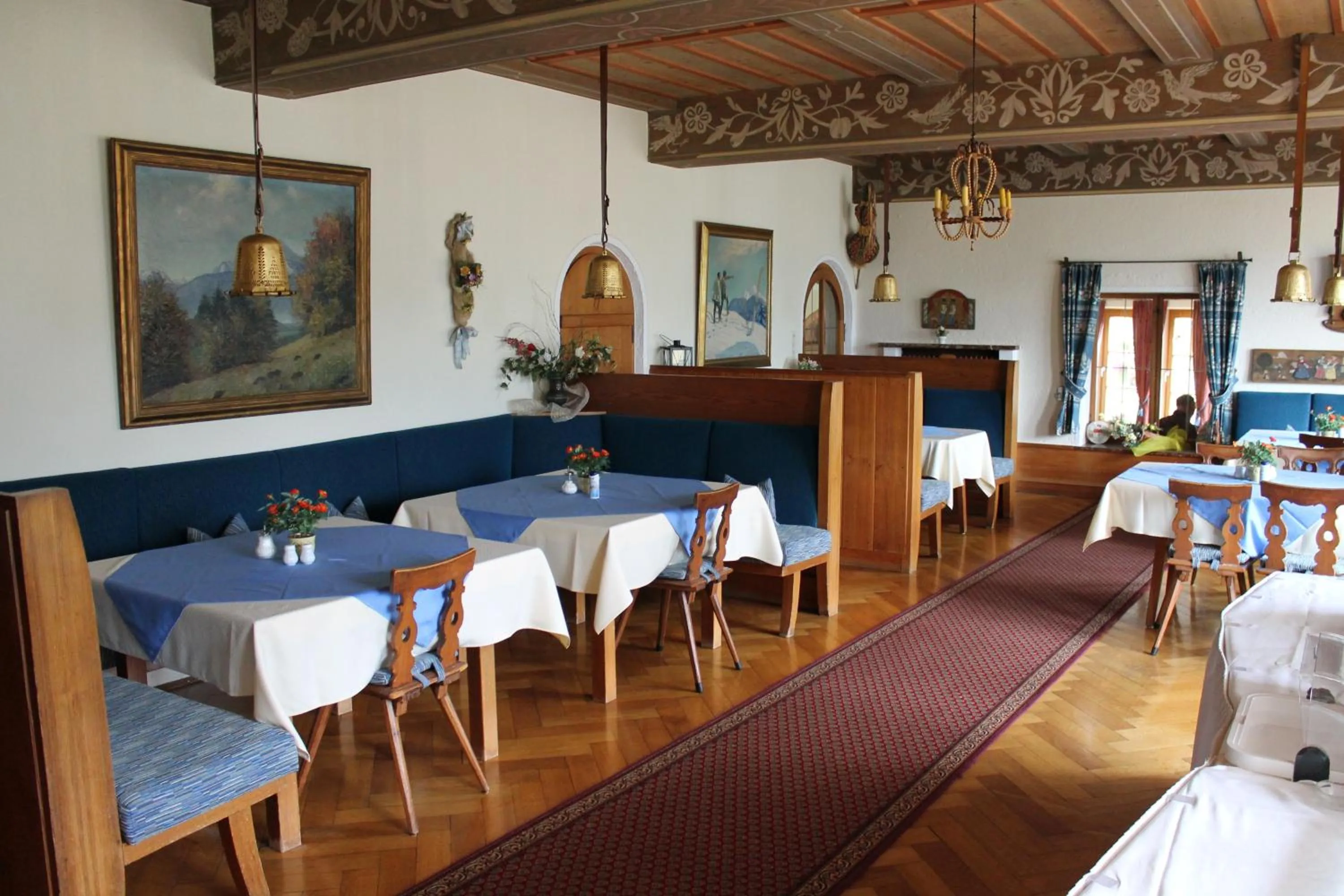 Restaurant/places to eat in Hotel Krone