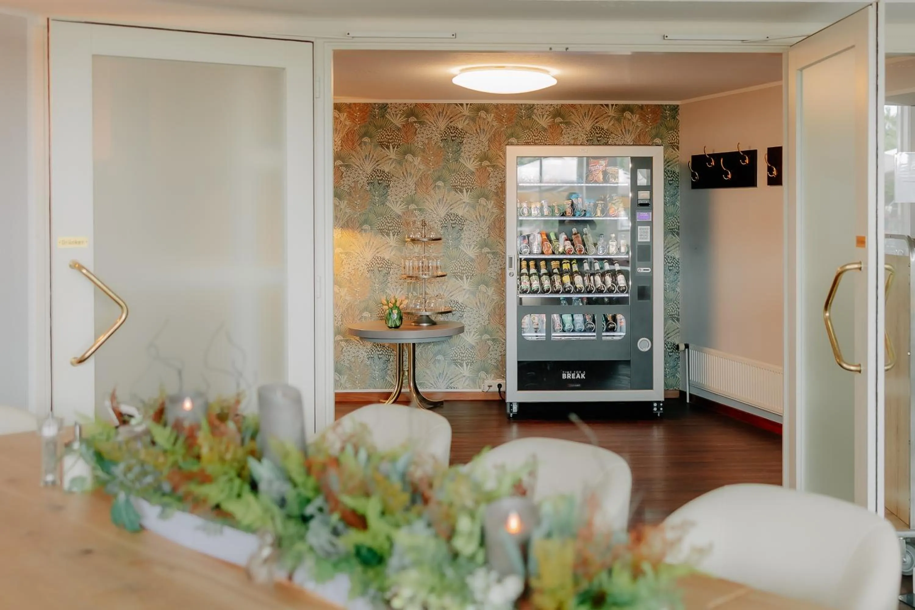 Lounge or bar in CASCADA Rheine by Hackmann