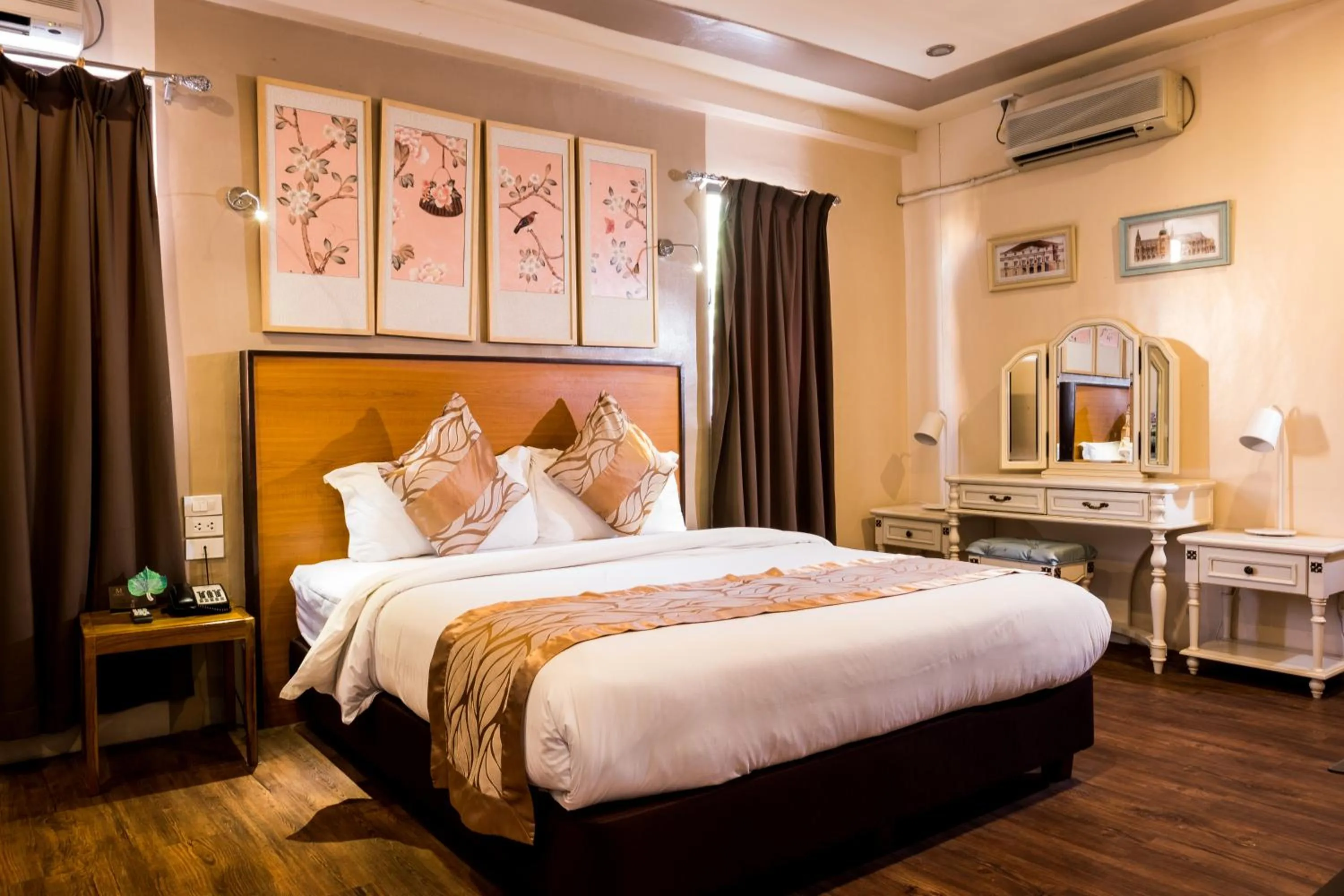 Bedroom, Bed in Marcian Garden Hotel