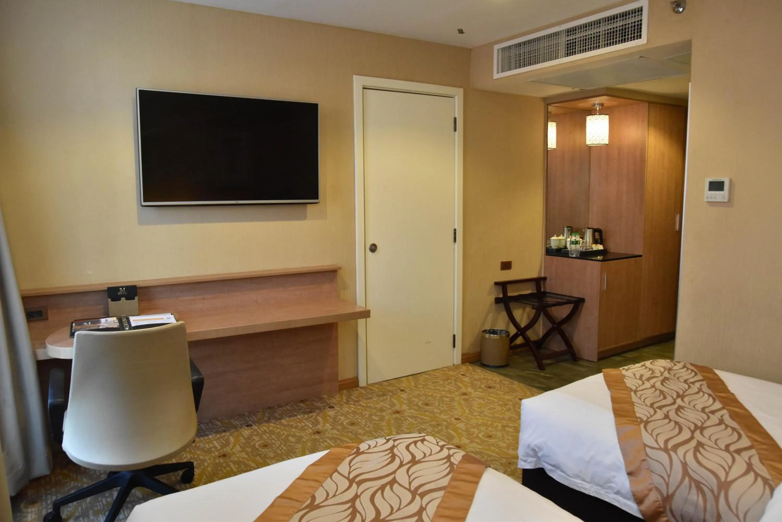 Bedroom, Bed in Marcian Garden Hotel