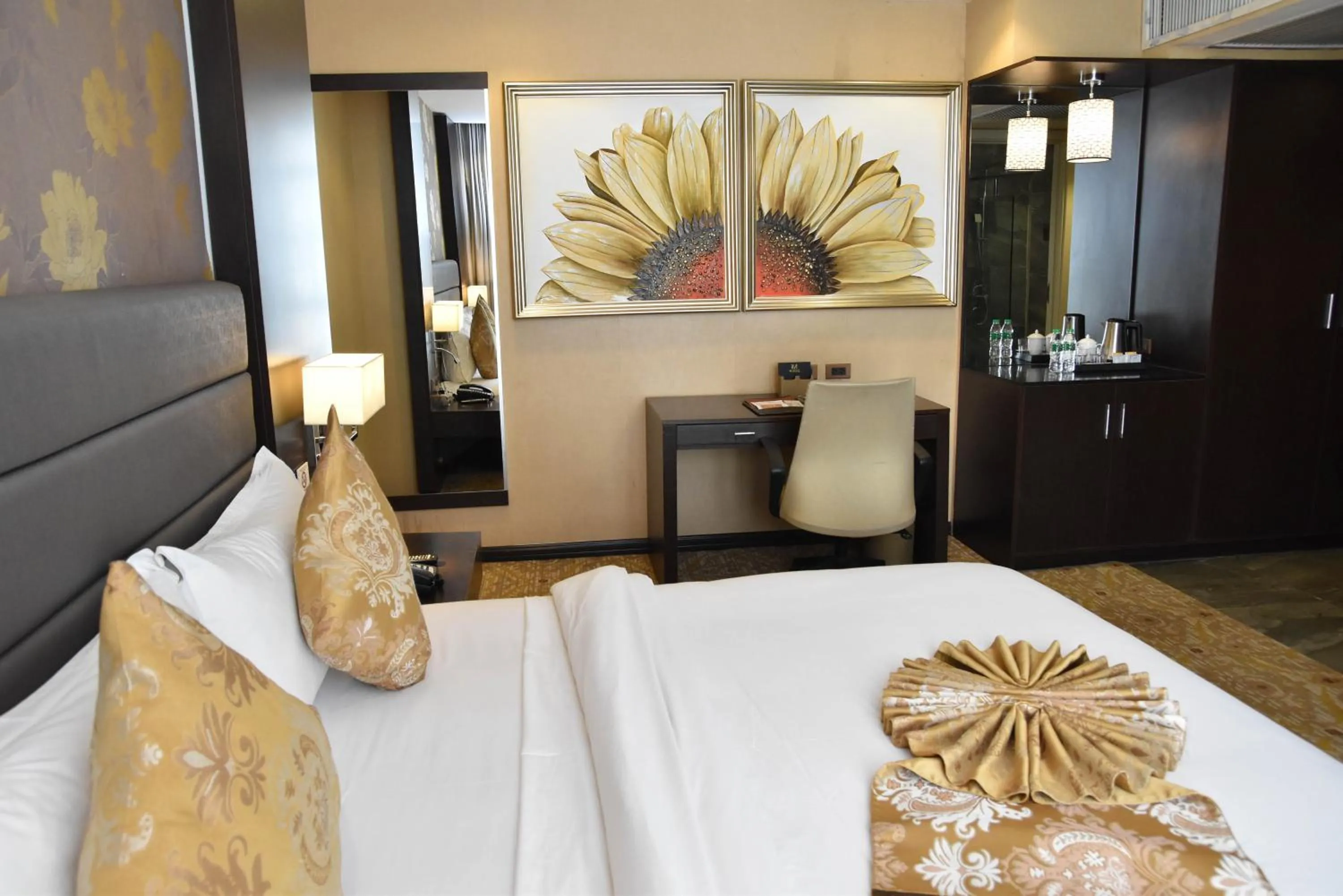 Bedroom, Bed in Marcian Garden Hotel