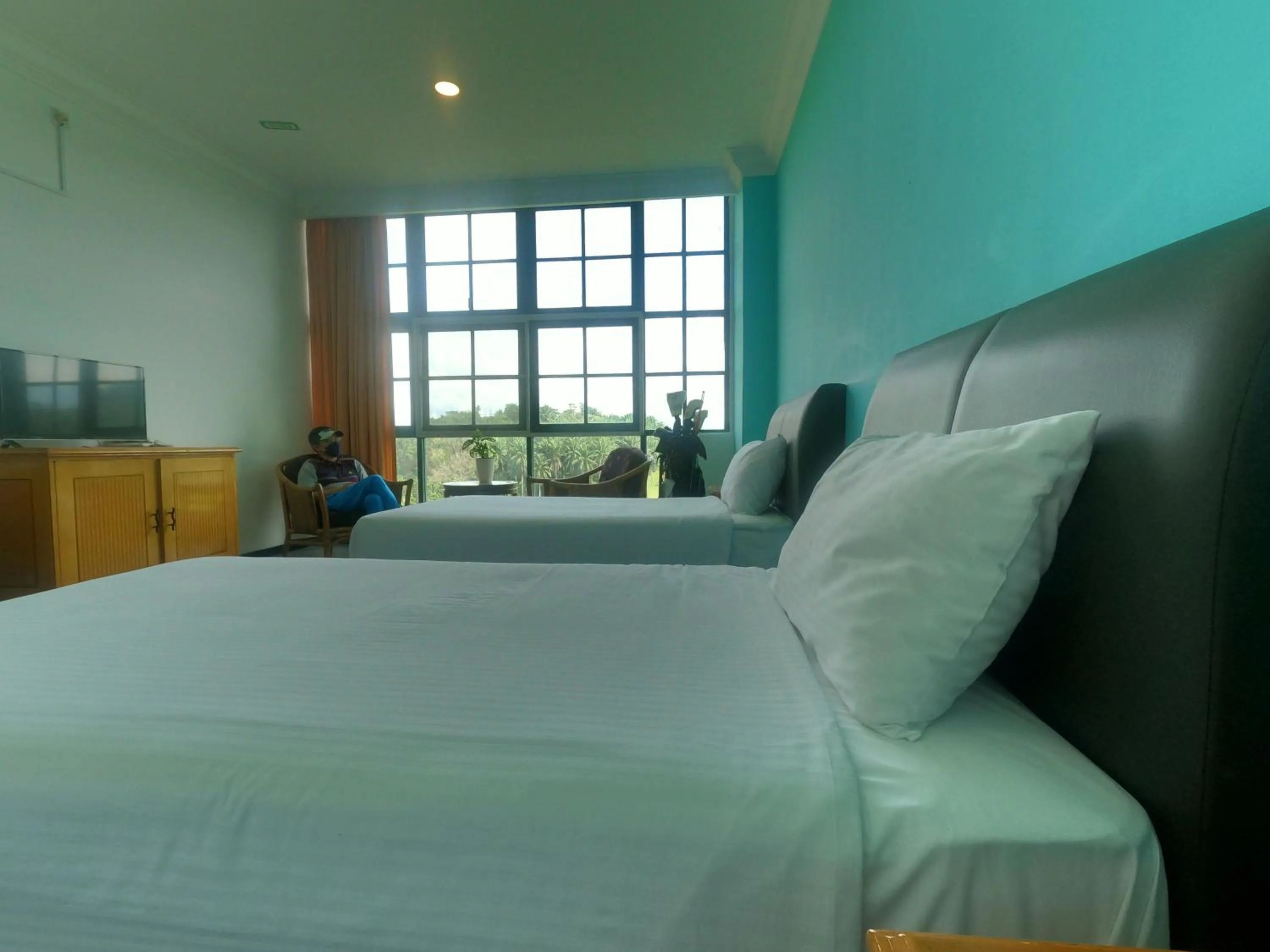 Bed in Bukit Beruntung Resort