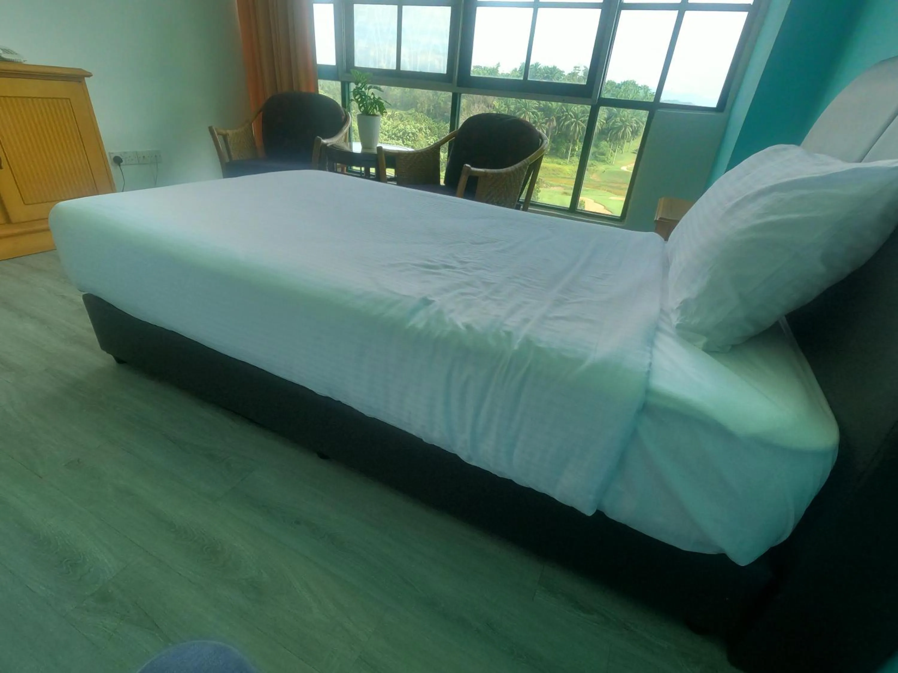 Bed in Bukit Beruntung Resort