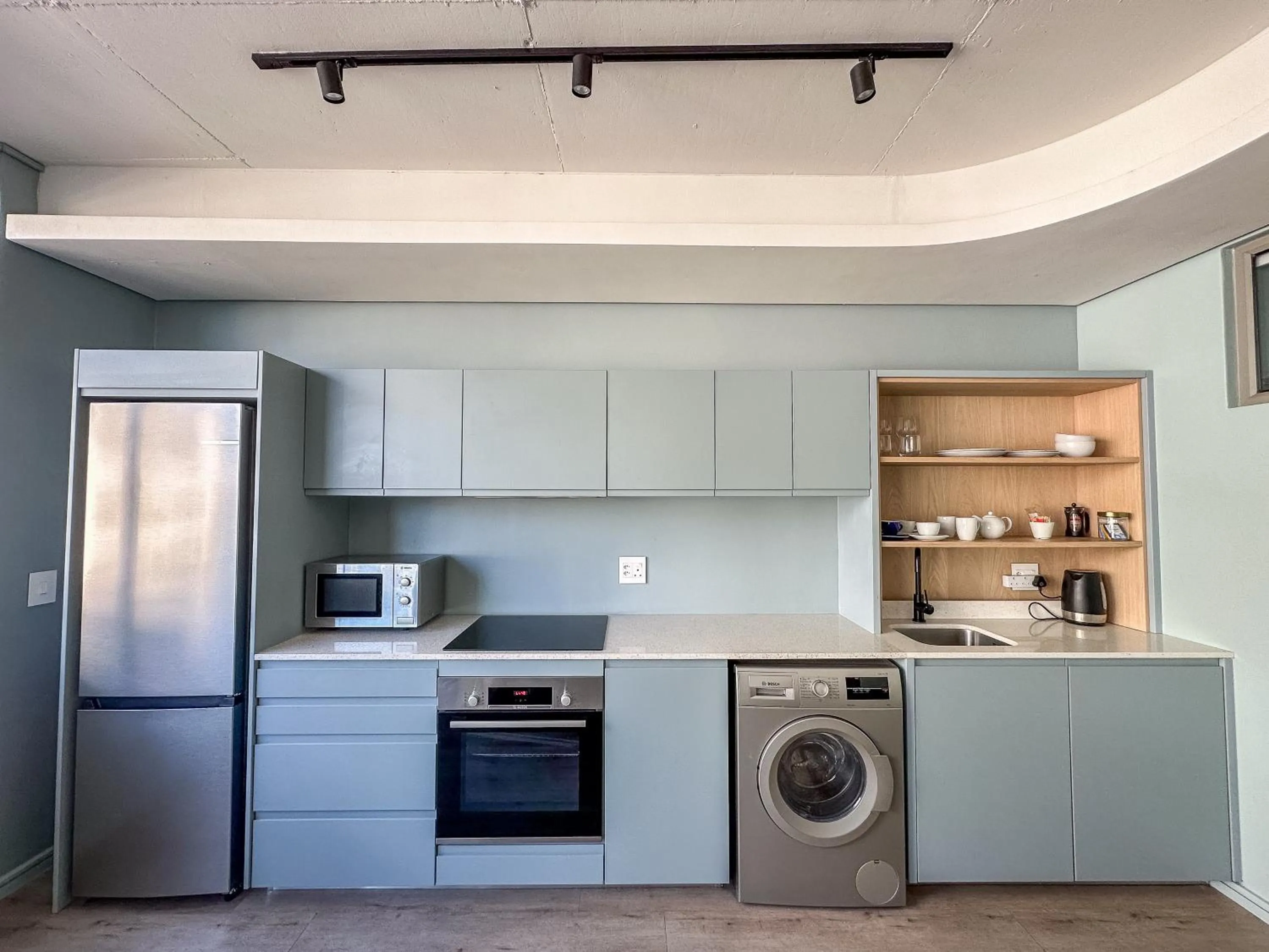 kitchen in Home Suite Hotels De Waterkant