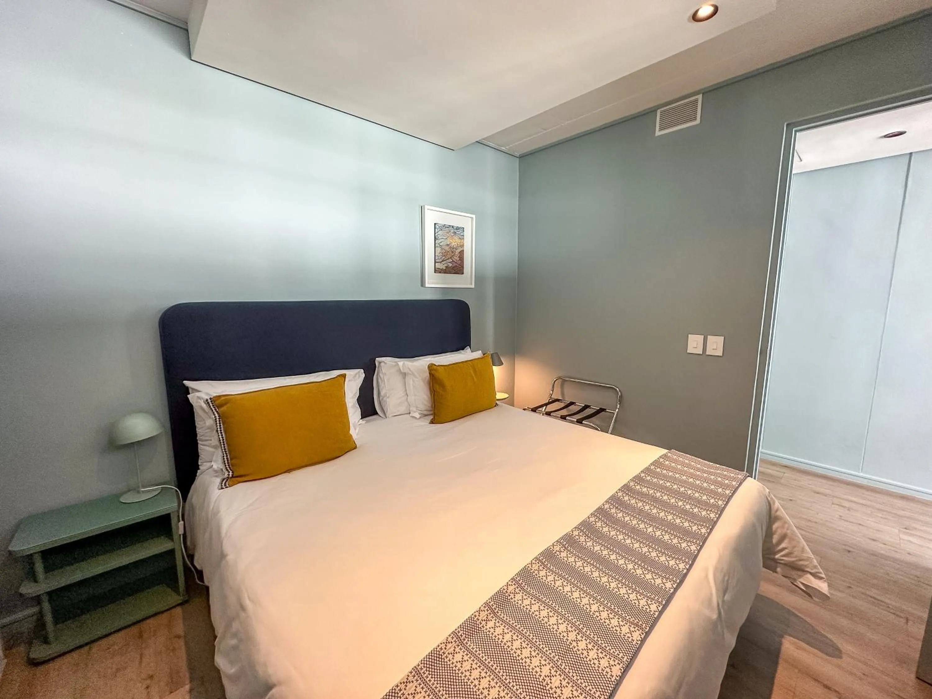 Bedroom, Bed in Home Suite Hotels De Waterkant