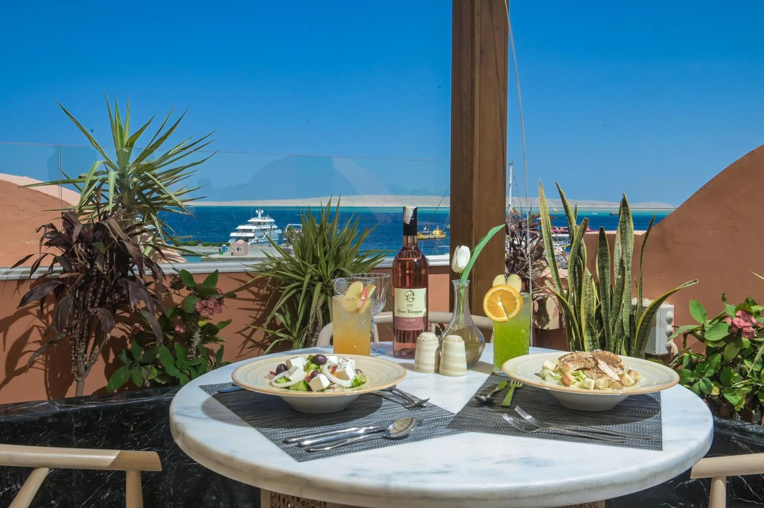 Restaurant/places to eat in The Boutique Hotel Hurghada Marina