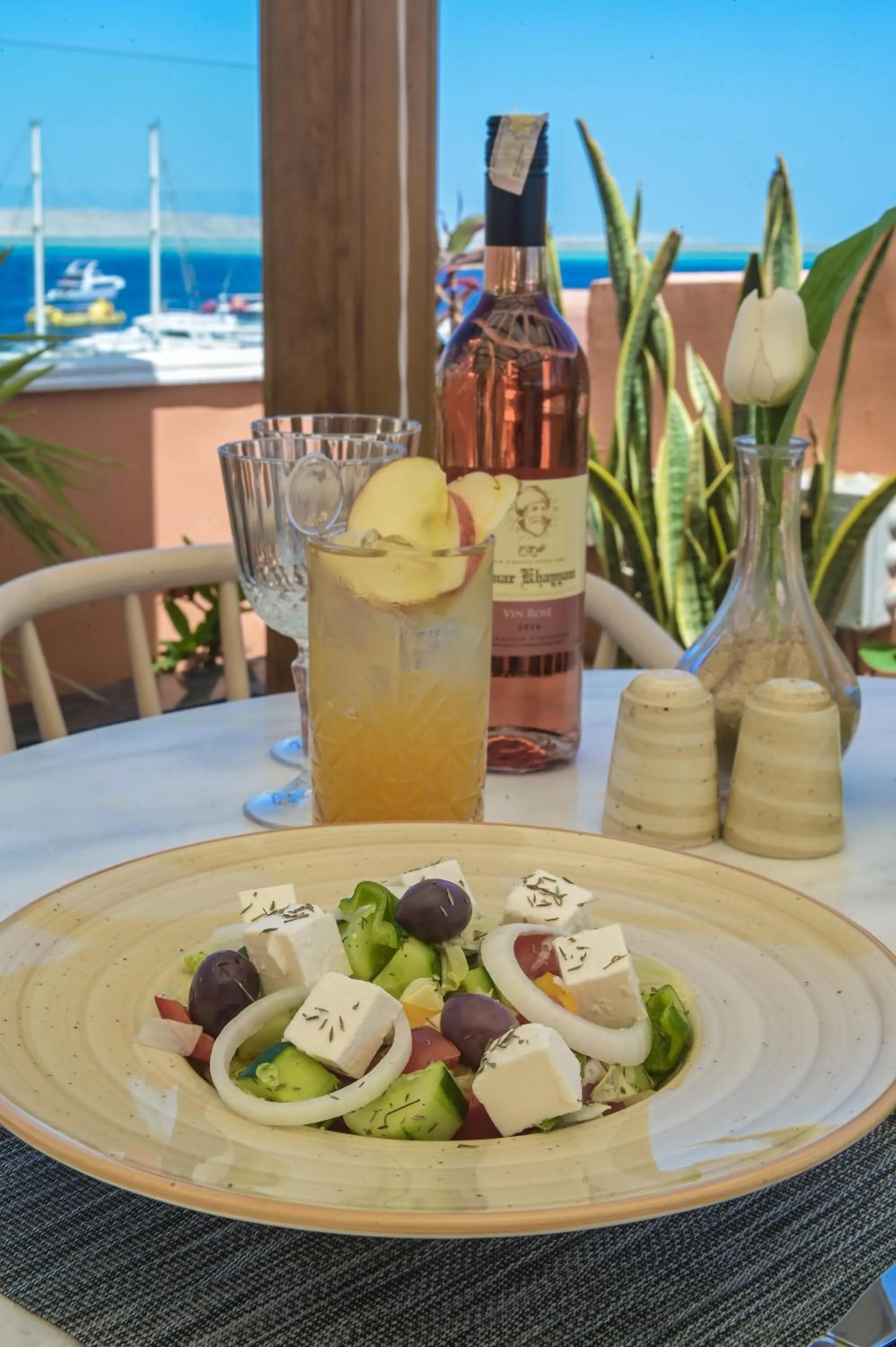 Restaurant/places to eat in The Boutique Hotel Hurghada Marina