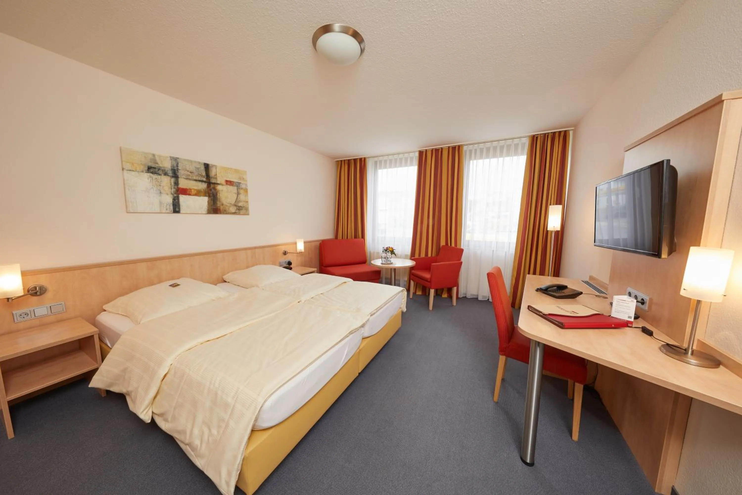 Bedroom, Bed in Hotel Filderland-Stuttgart Messe Airport - Free Parking