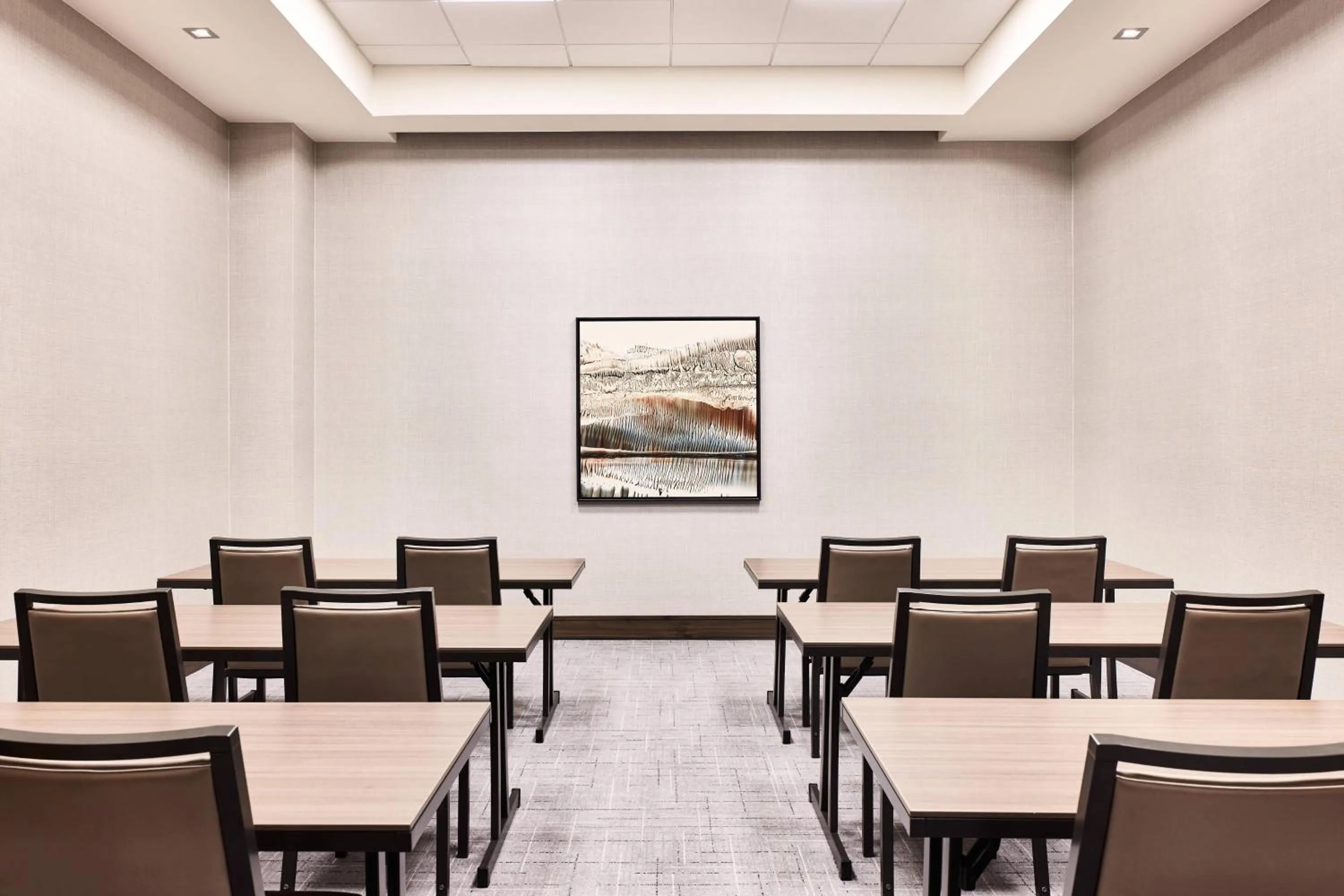 Meeting/conference room in AC Hotel by Marriott Columbus Downtown