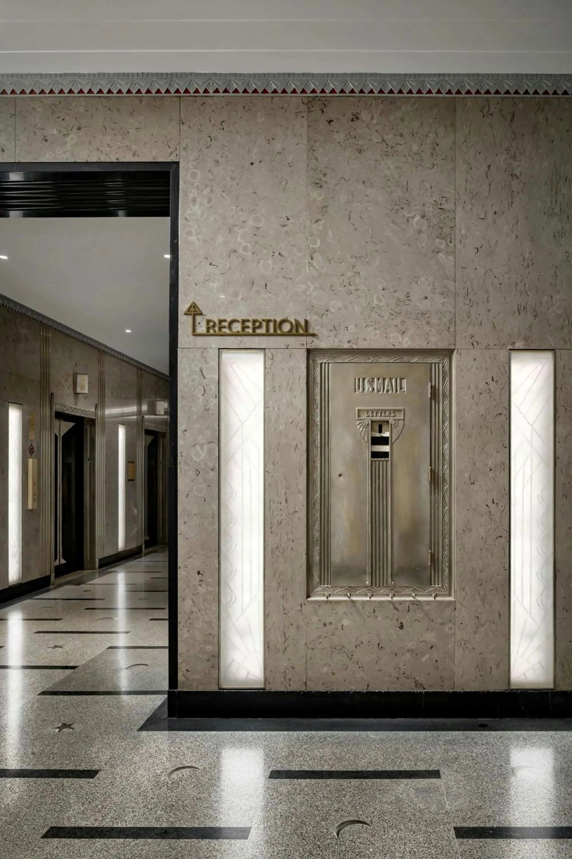 Lobby or reception in Rand Tower Hotel, Minneapolis, a Tribute Portfolio Hotel