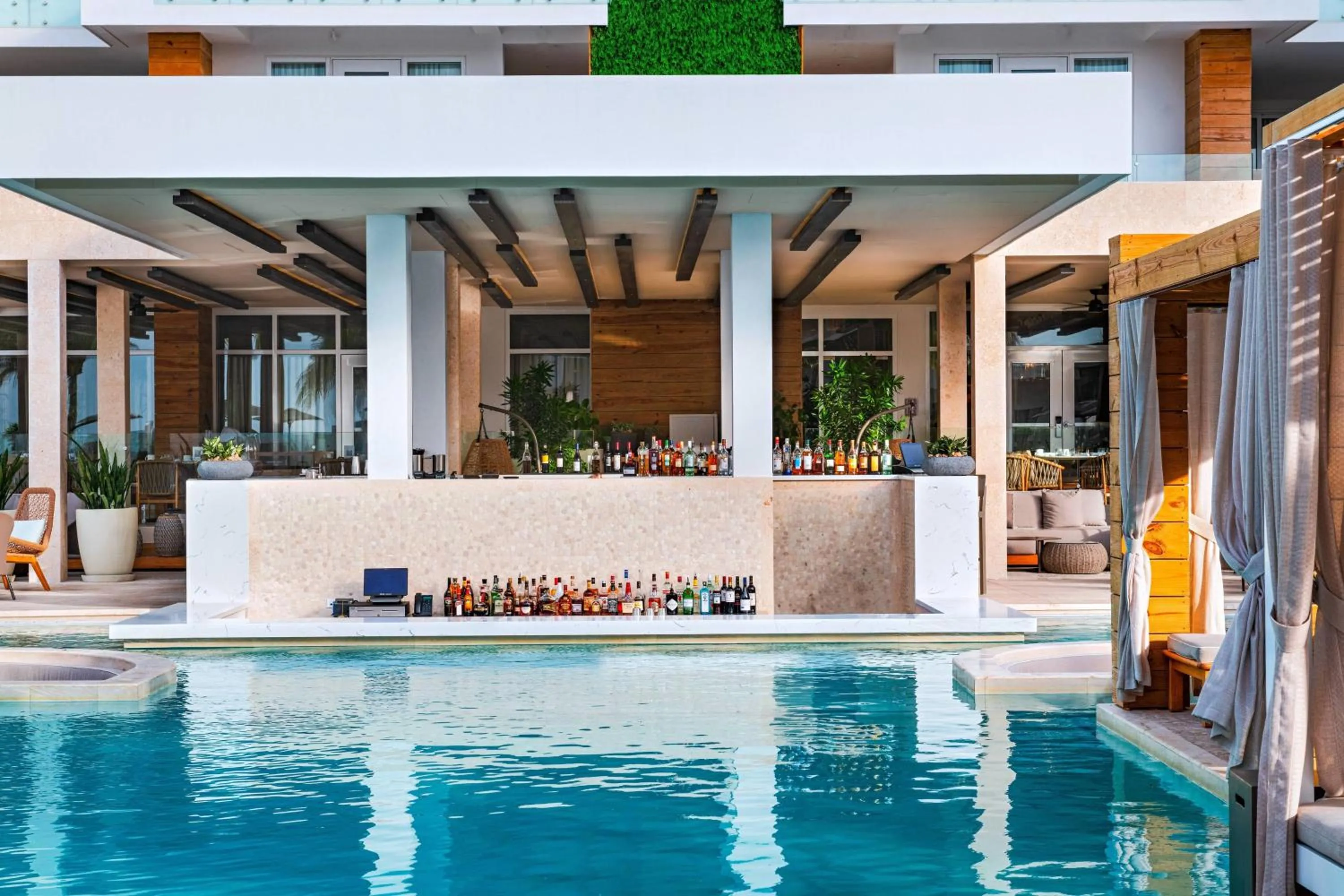 Swimming pool in Alaia Belize, Autograph Collection